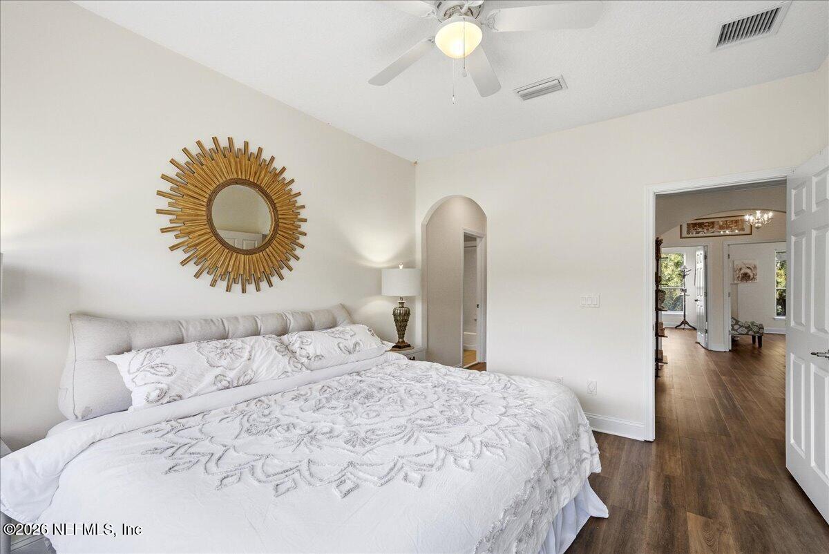 10 NANTUCKET ISLAND Court