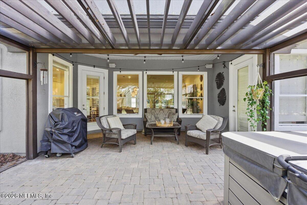 10 NANTUCKET ISLAND Court