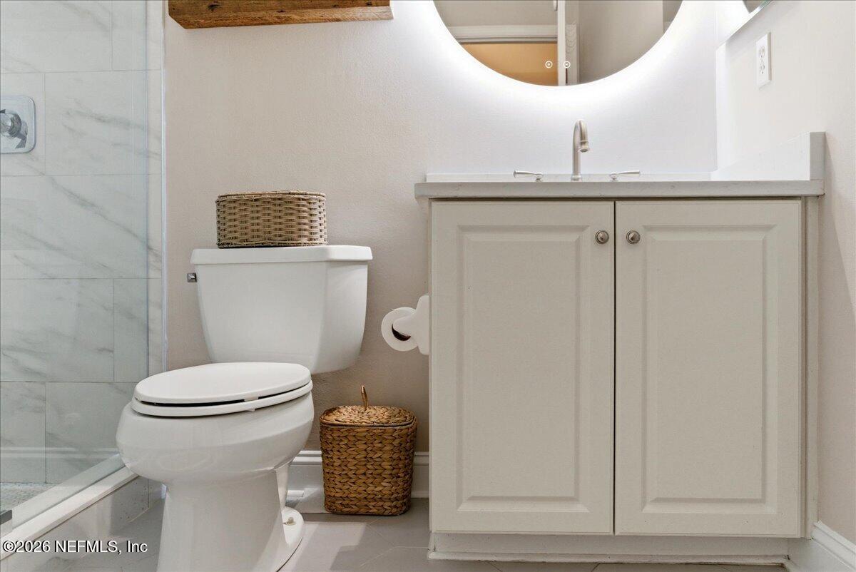 10 NANTUCKET ISLAND Court