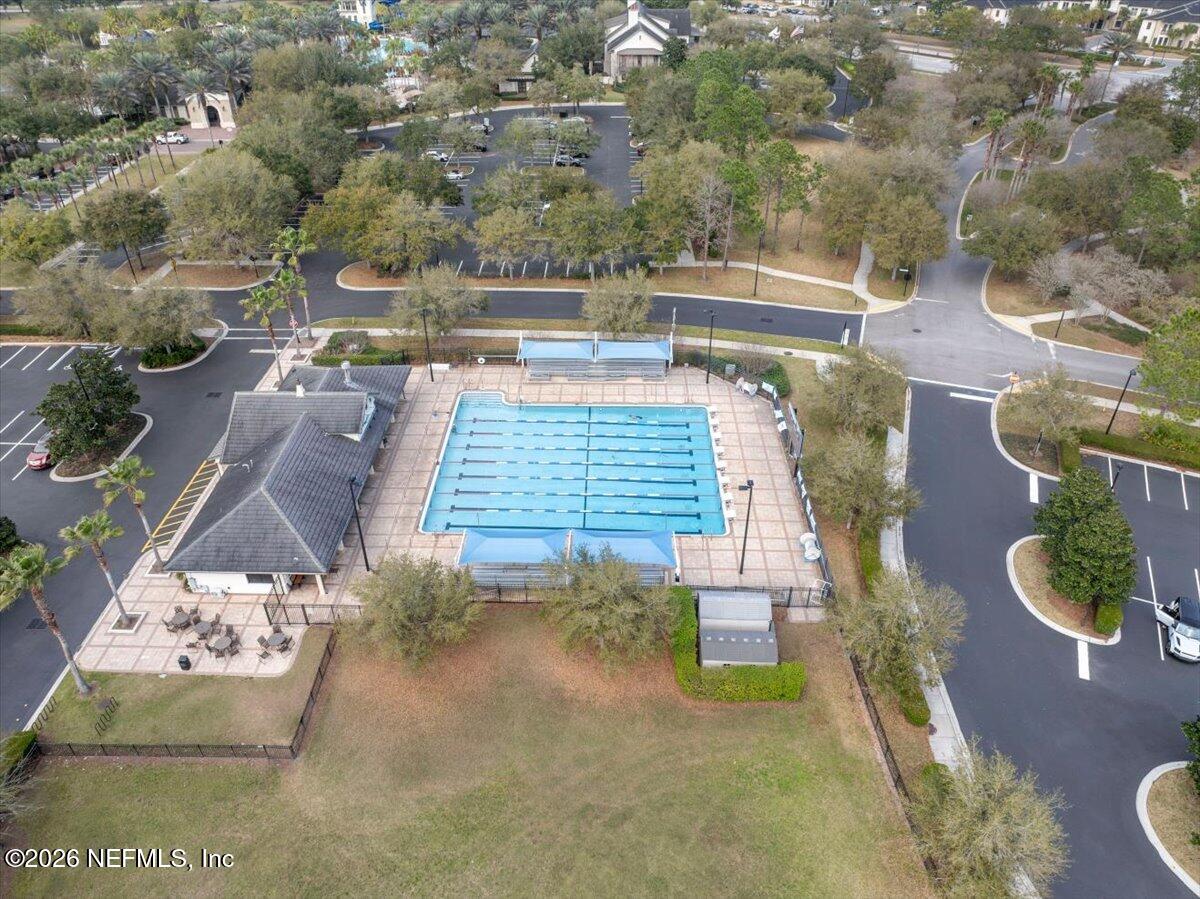 10 NANTUCKET ISLAND Court