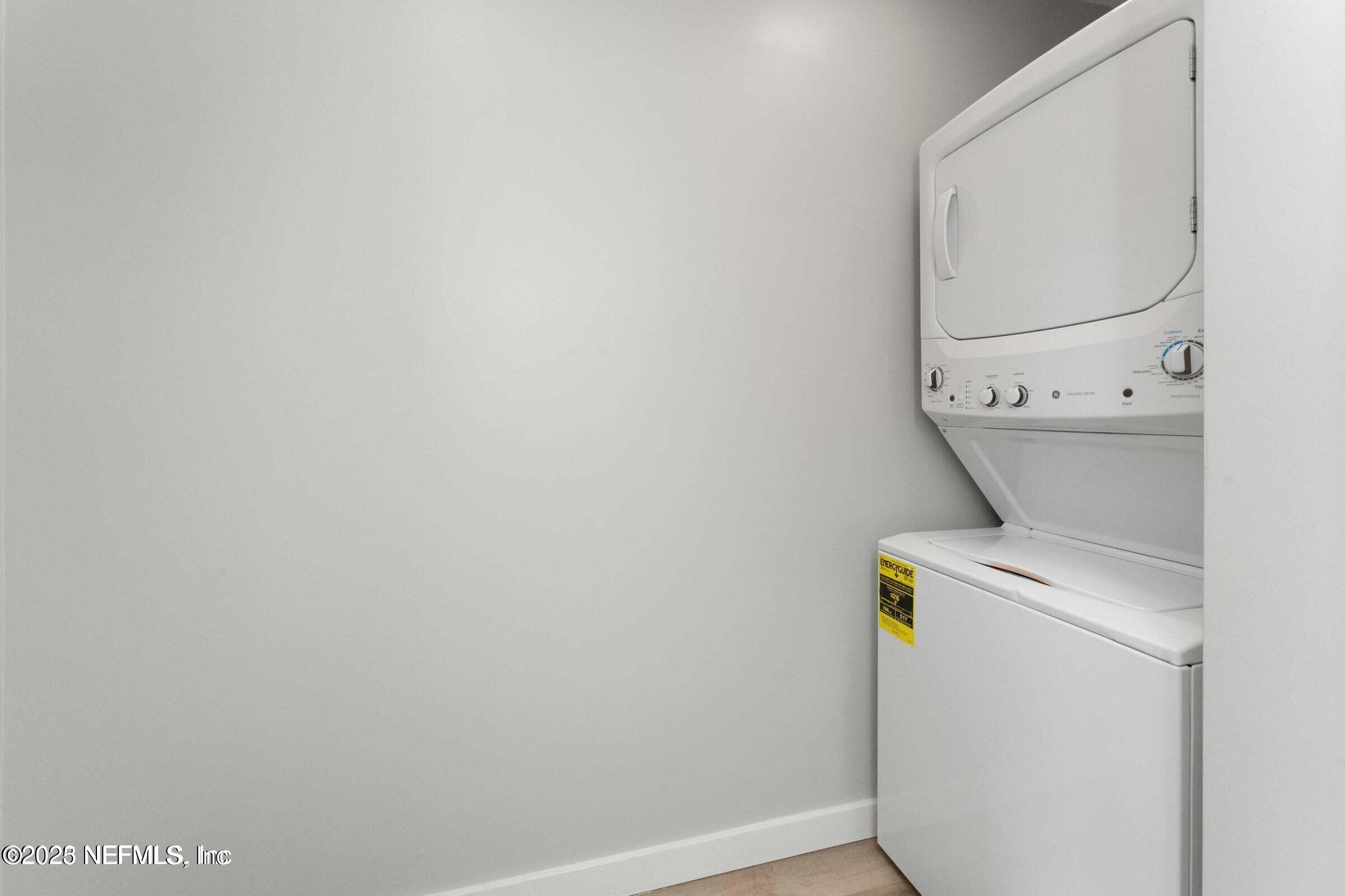 423 9TH Avenue N 102