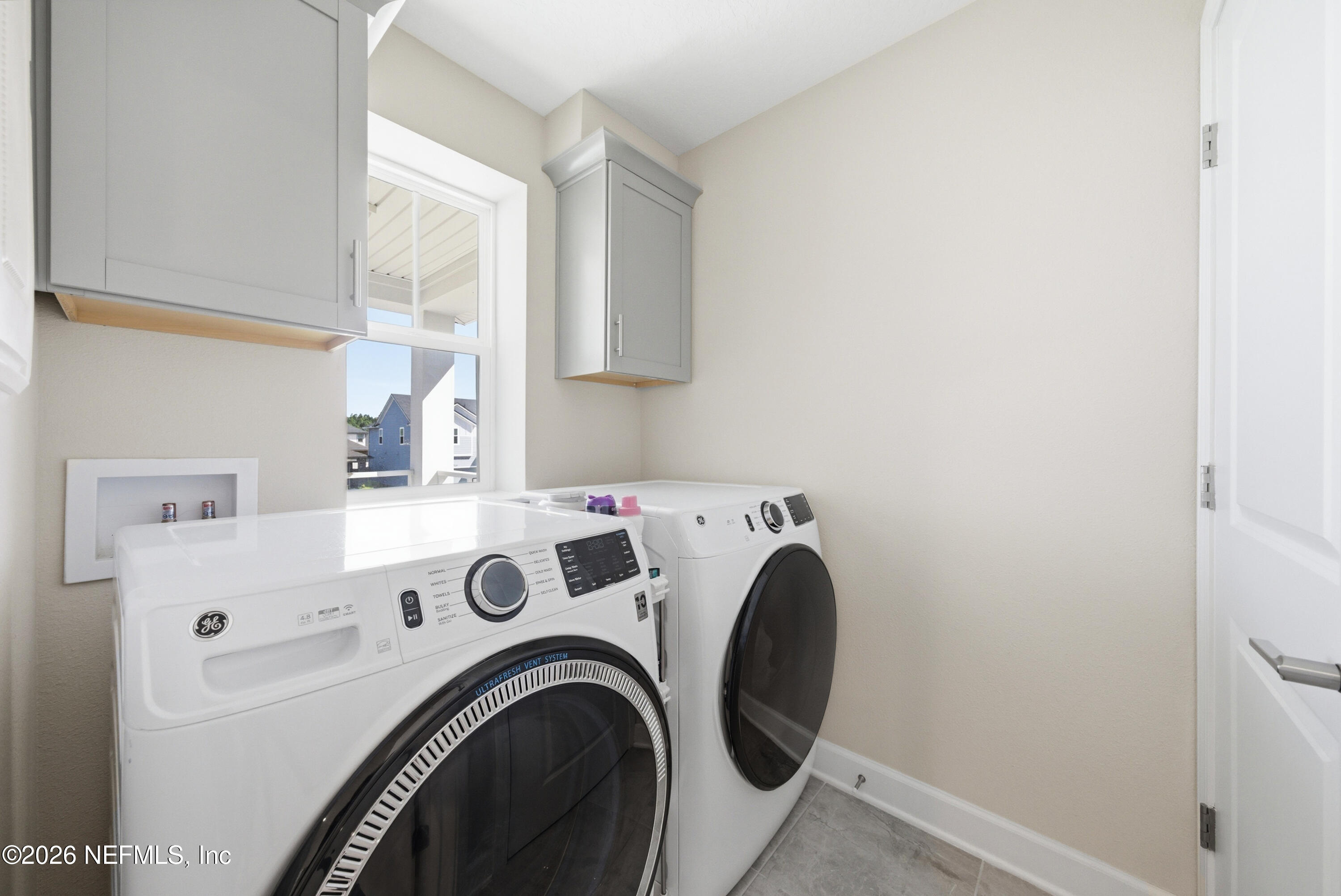 9834 INTELLECT Trail