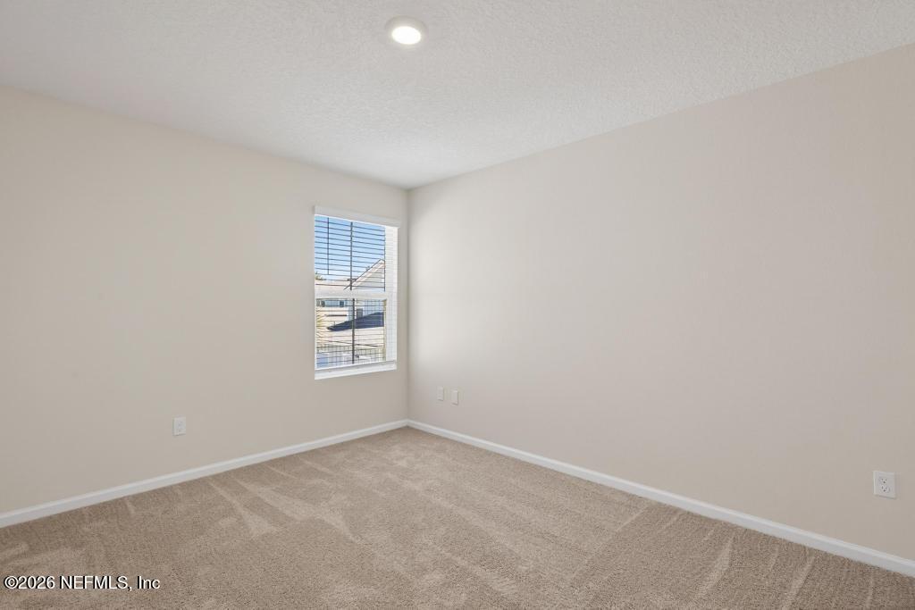 909 CAPITOL Parkway