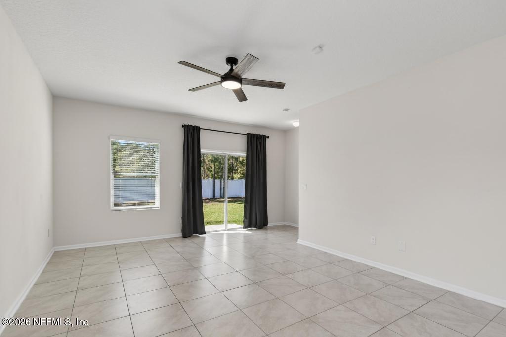 909 CAPITOL Parkway