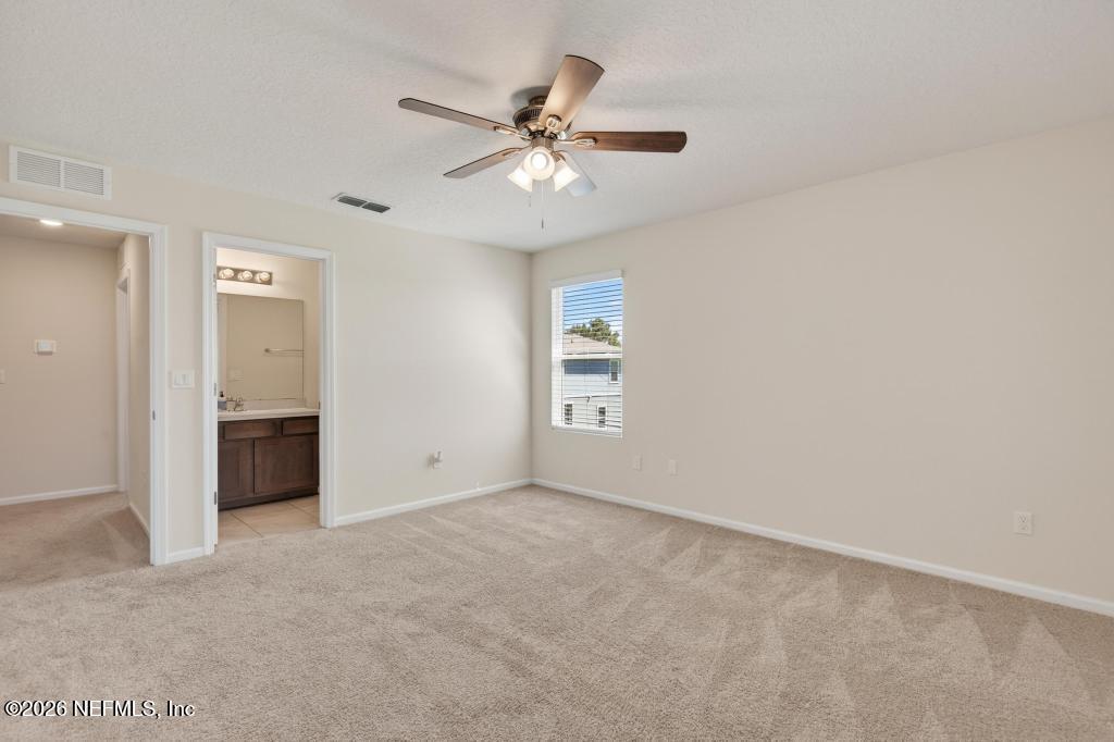 909 CAPITOL Parkway