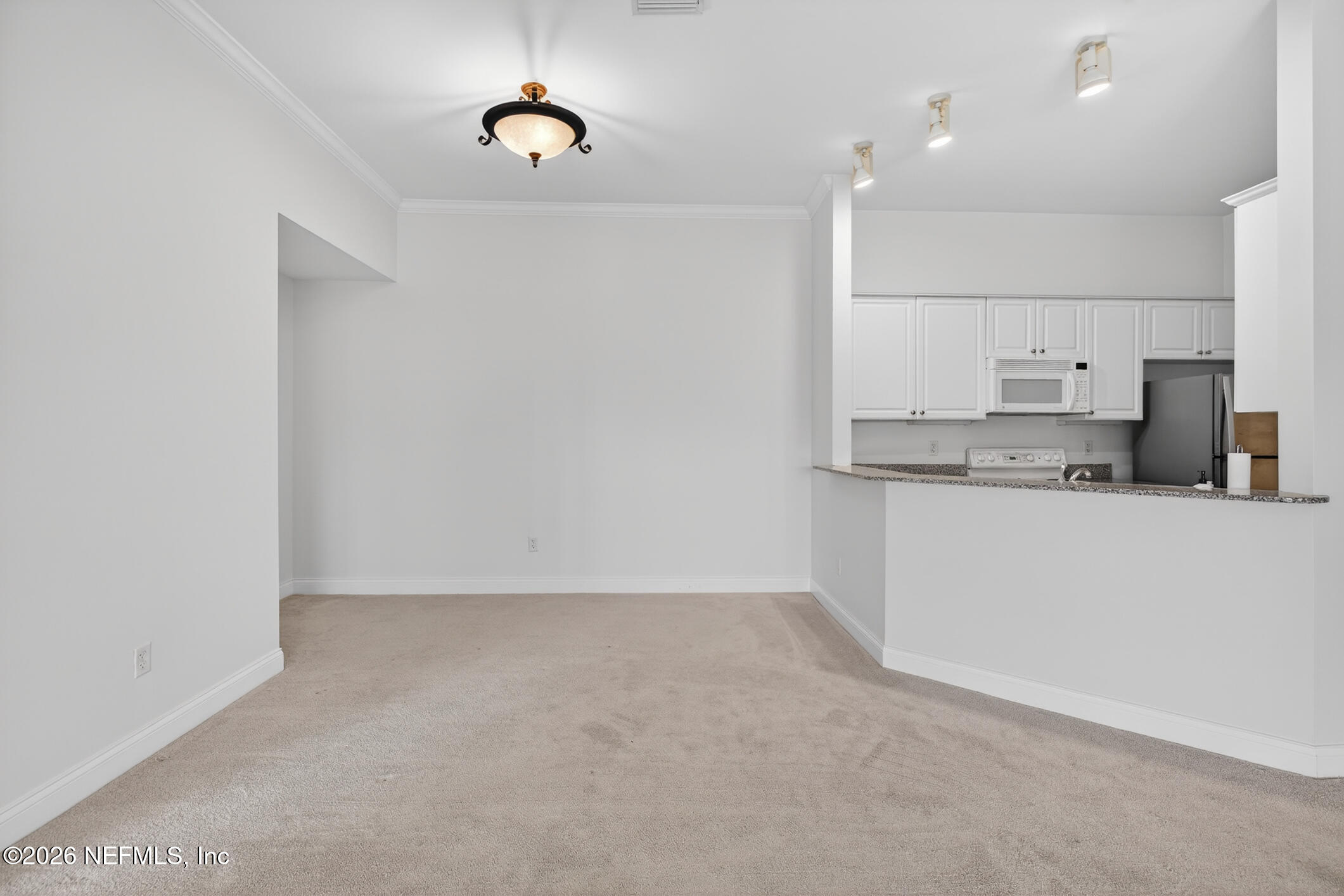 220 PRESIDENTS CUP Way 303, St. Augustine Unit: 303