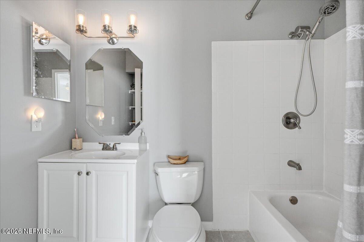 2 PONTE VEDRA Court C