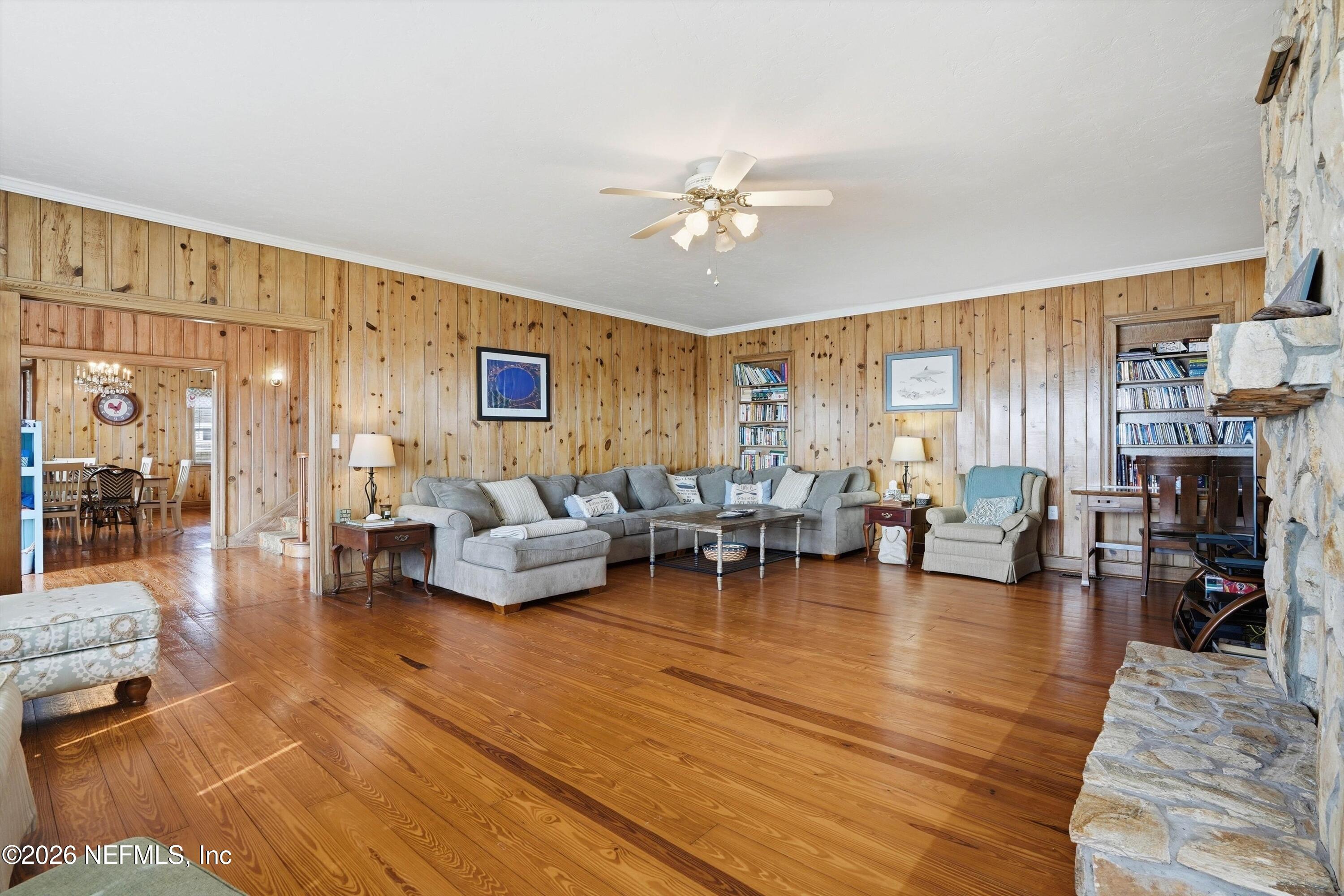 6189 KINGSLEY LAKE Drive