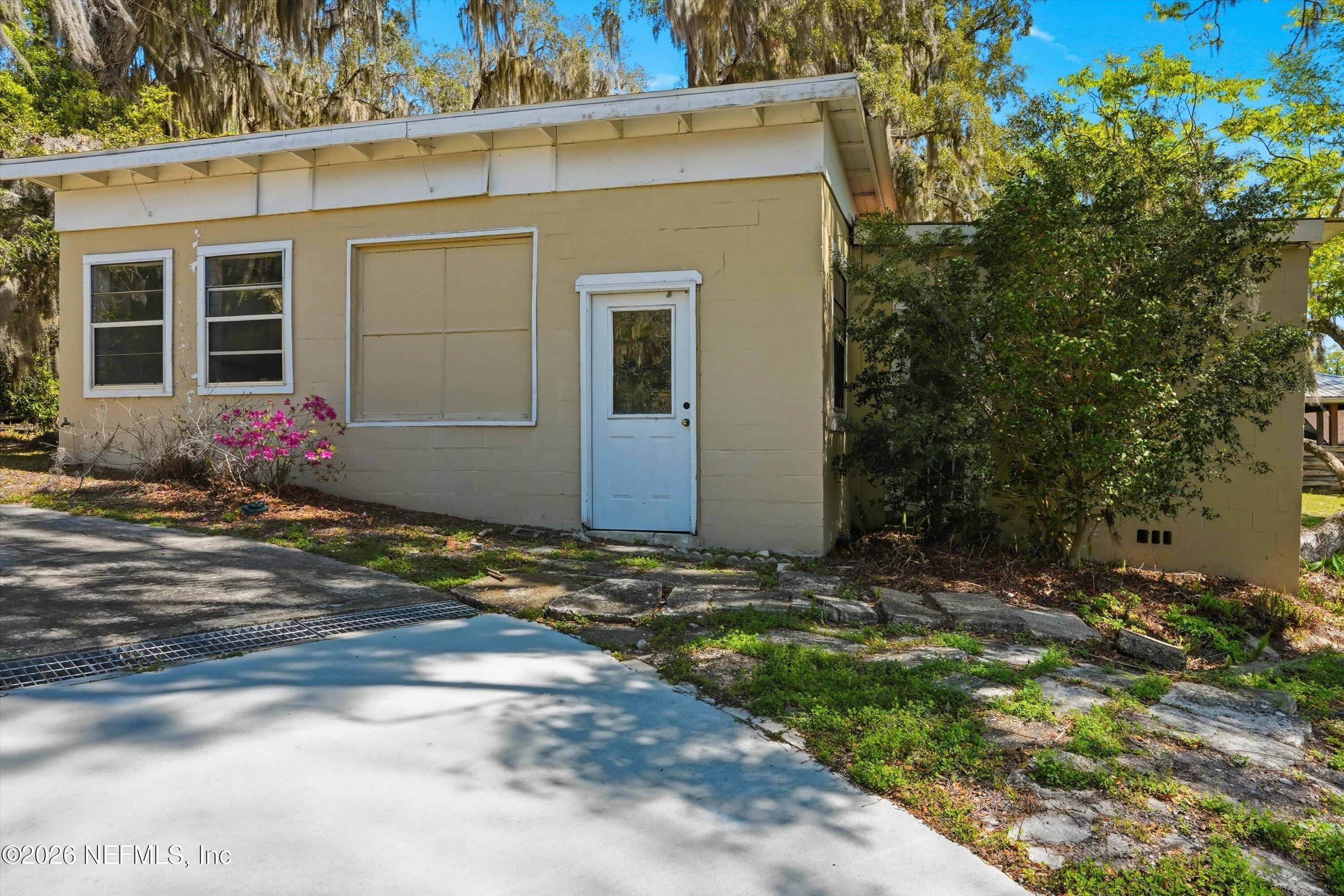 6189 KINGSLEY LAKE Drive