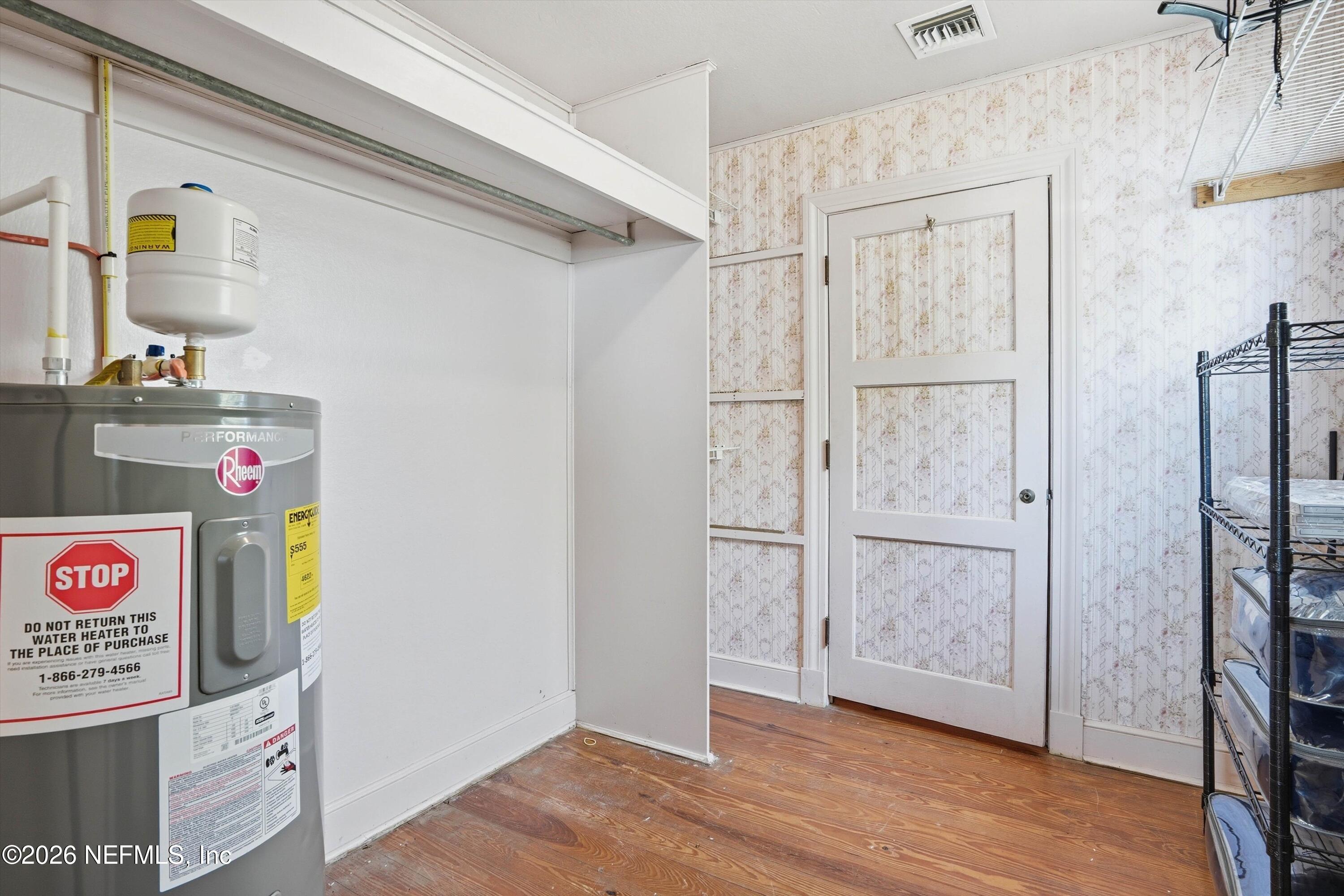 6189 KINGSLEY LAKE Drive