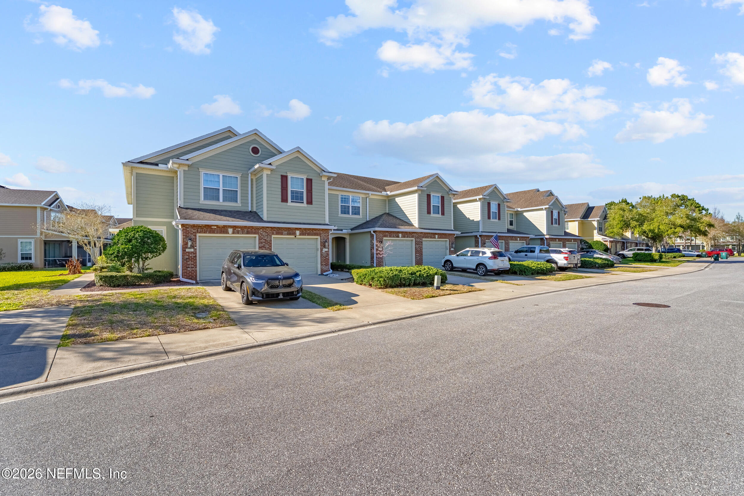 6876 WOODY VINE Drive 0