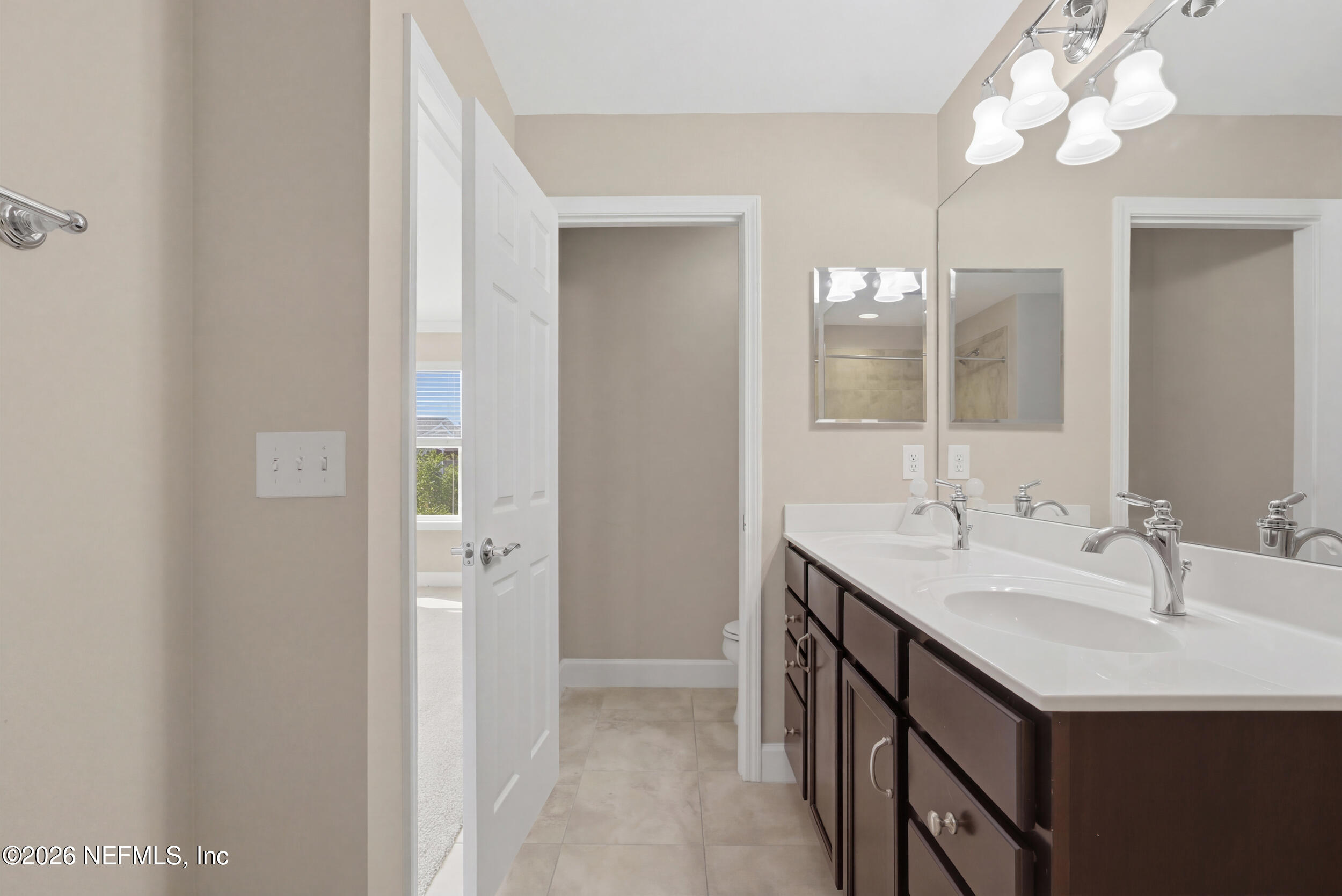 6876 WOODY VINE Drive 0
