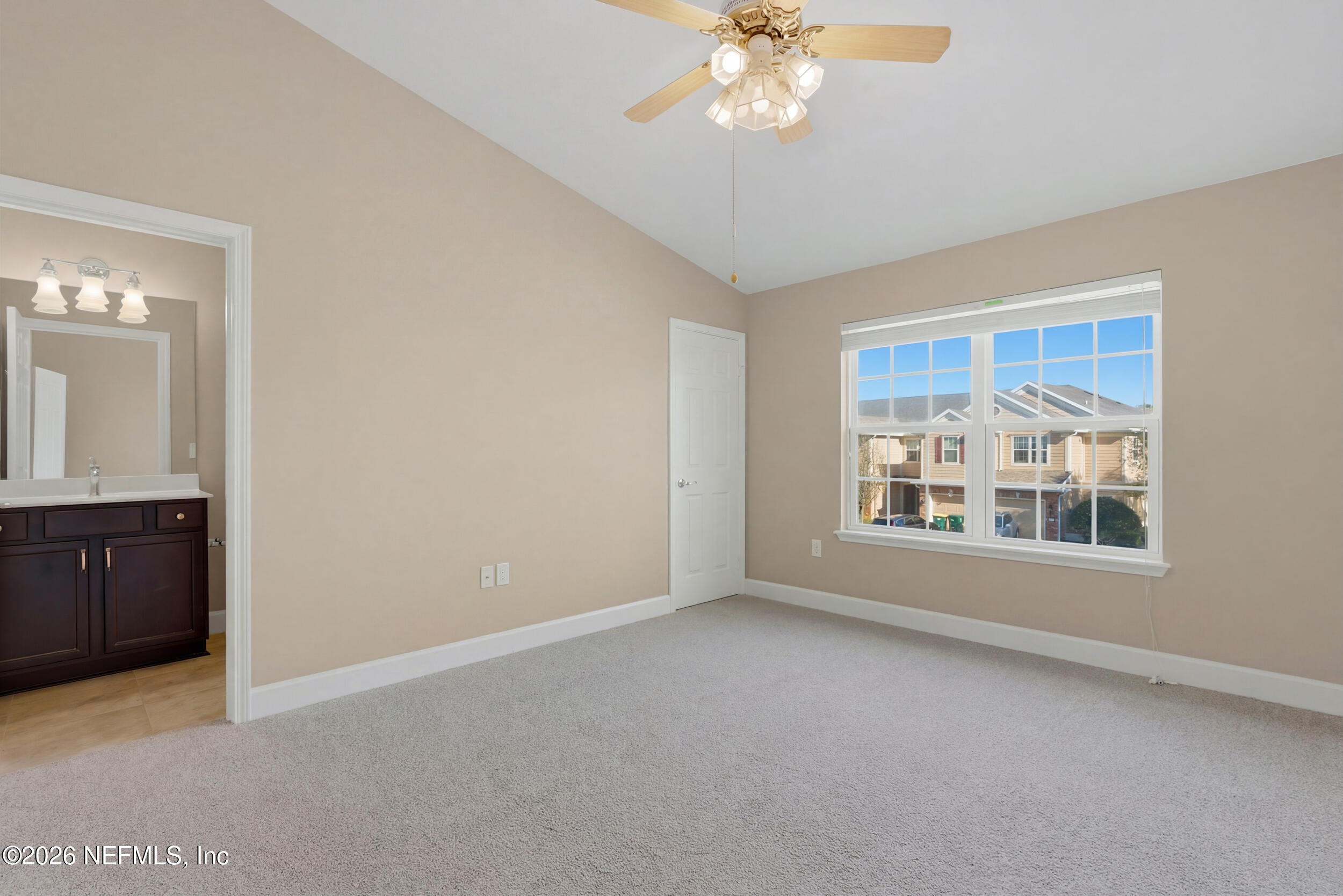 6876 WOODY VINE Drive 0