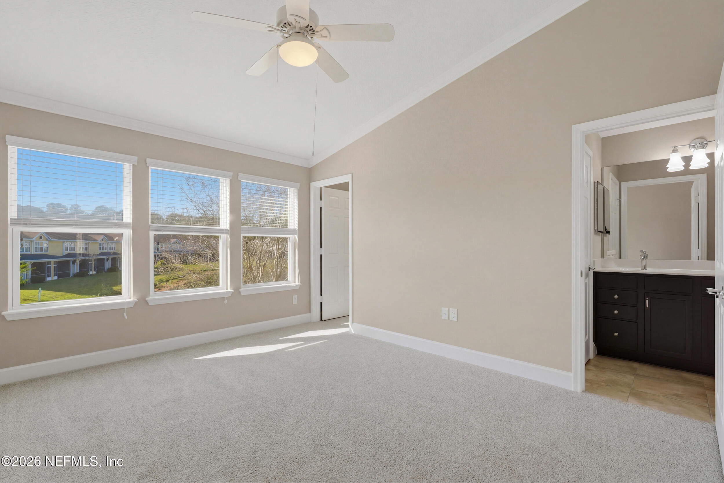 6876 WOODY VINE Drive 0