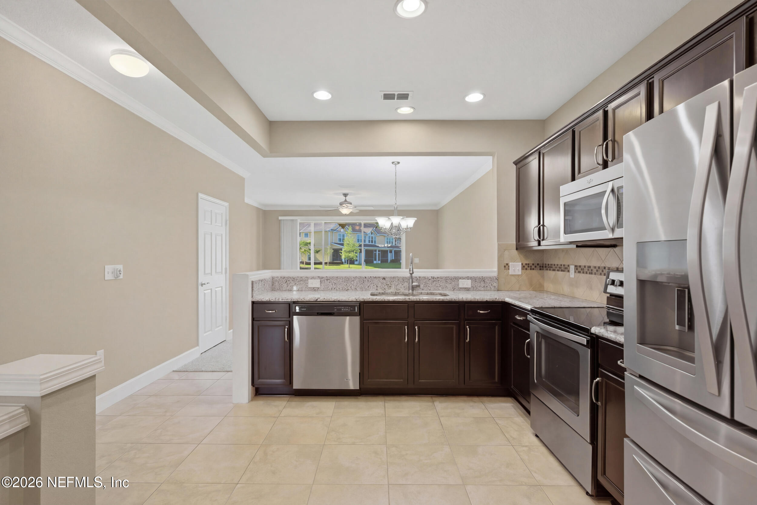6876 WOODY VINE Drive 0