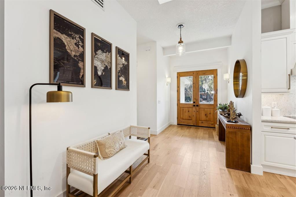 2415 LOS ROBLES Drive