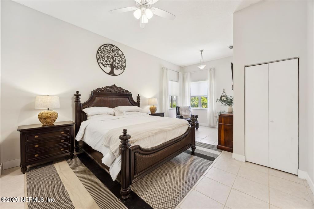 2415 LOS ROBLES Drive