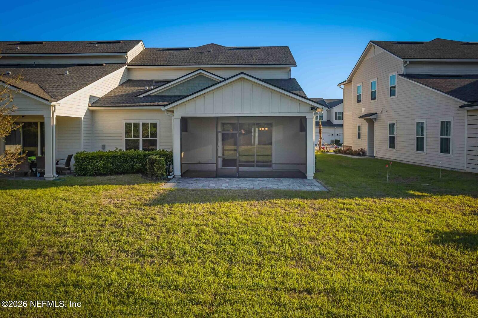75 CAROUSEL Drive