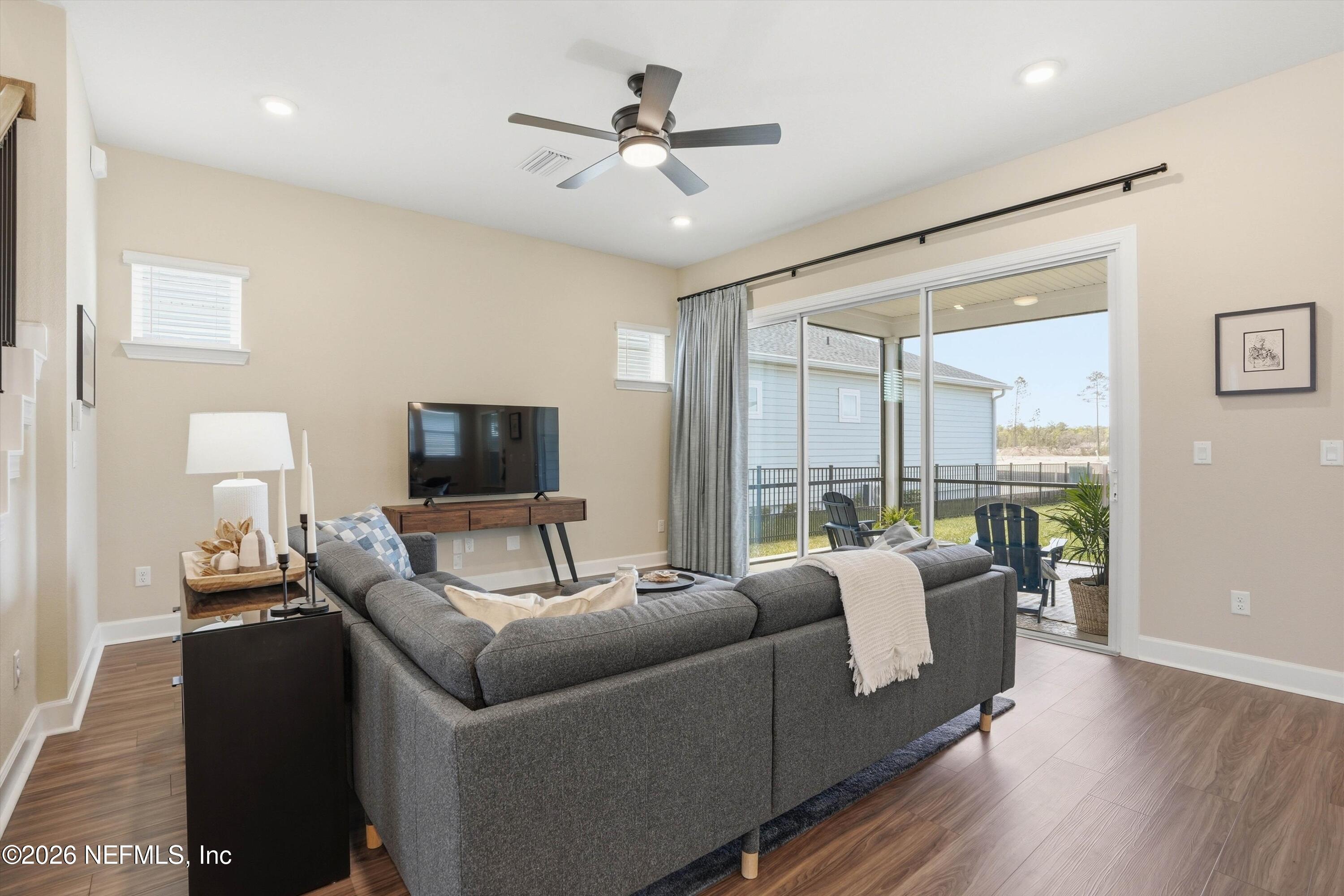 5611 SERENE Street
