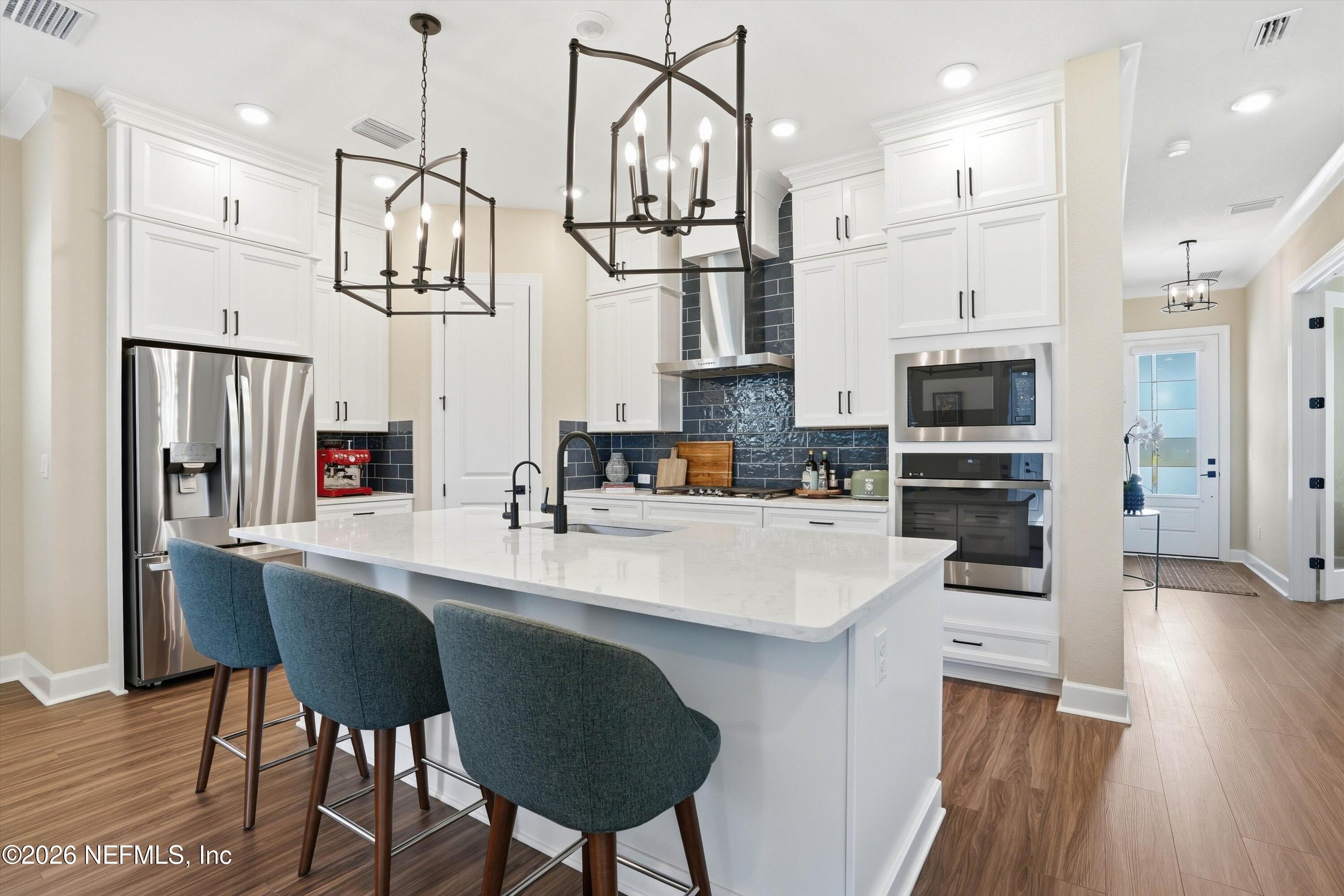 5611 SERENE Street