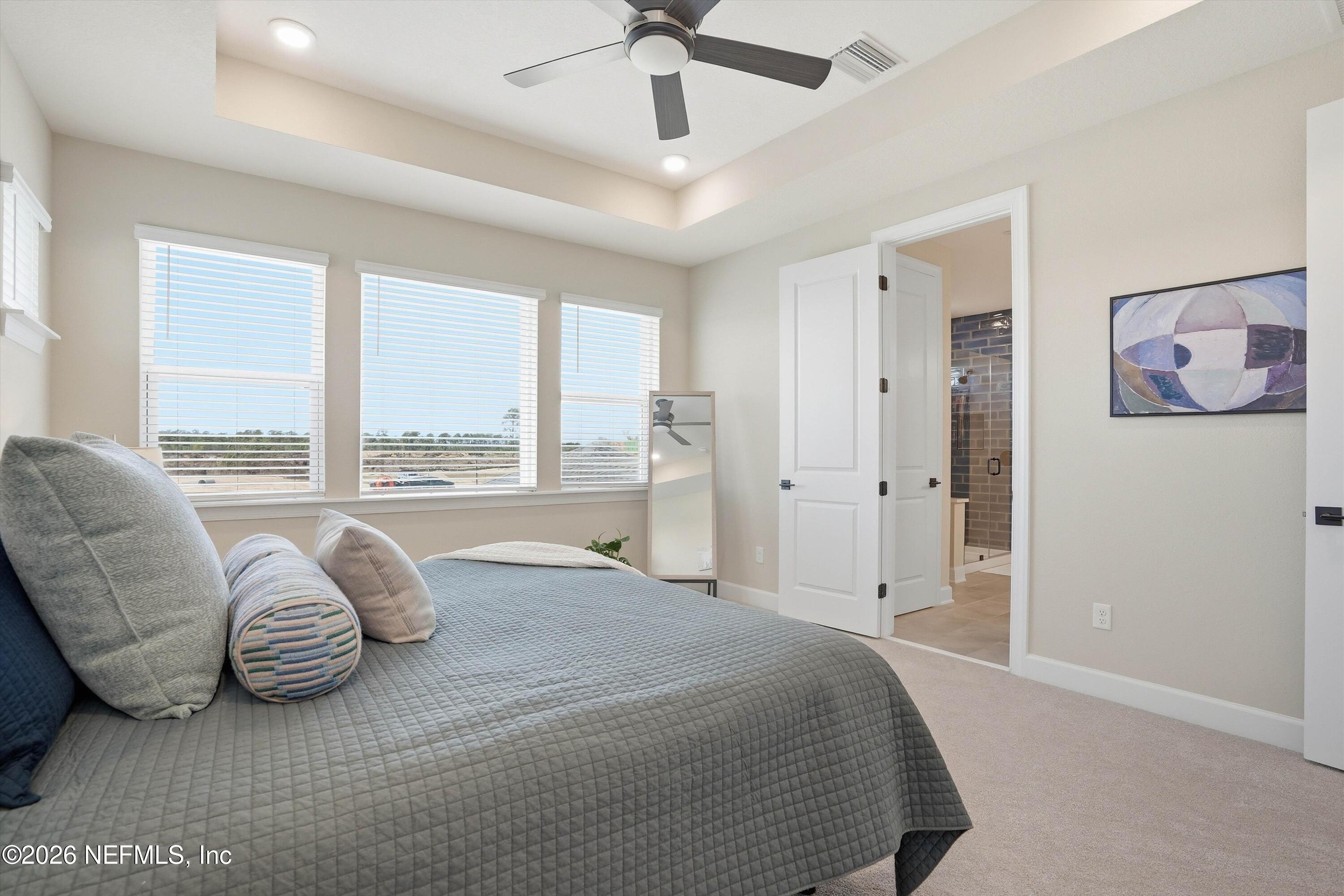 5611 SERENE Street