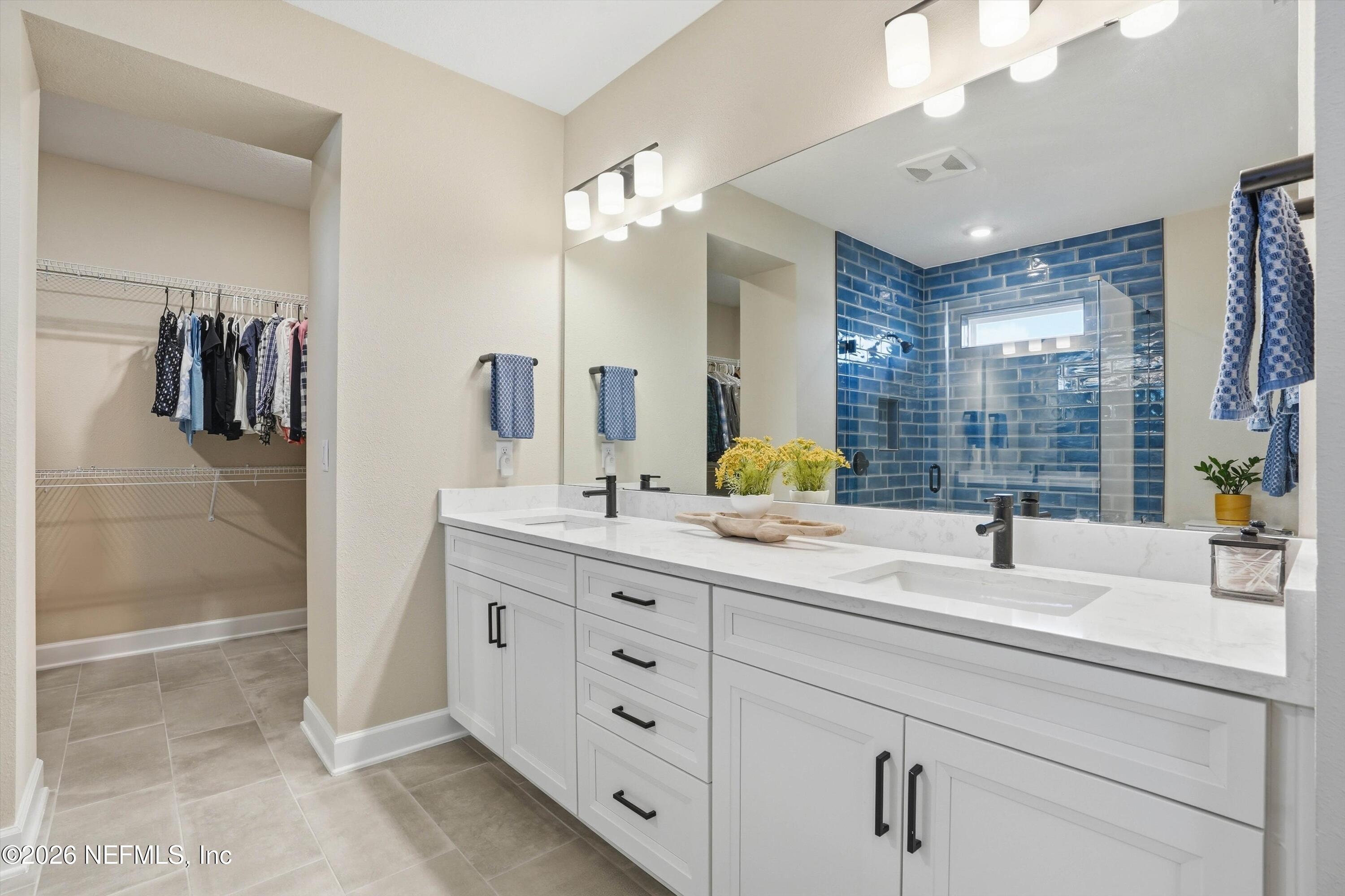 5611 SERENE Street