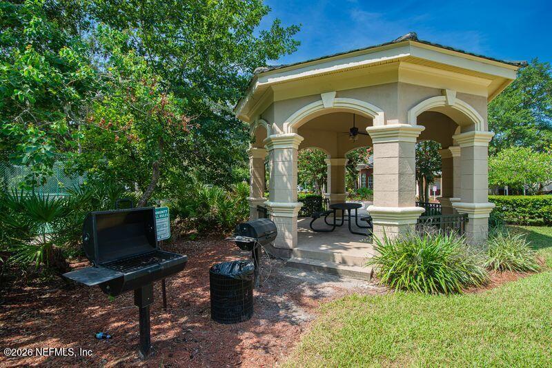 13810 SUTTON PARK Drive N 511