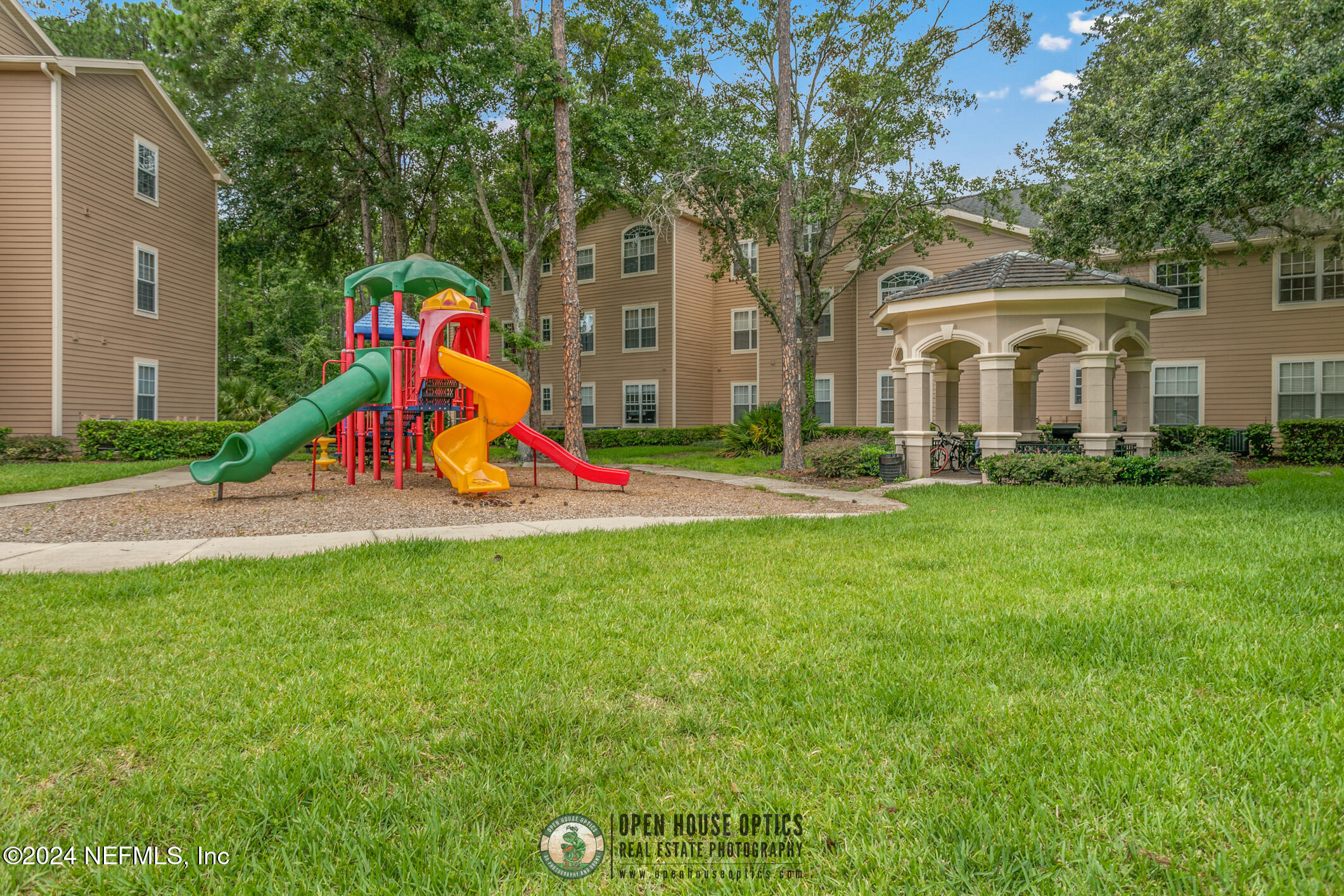 13810 SUTTON PARK Drive N 511