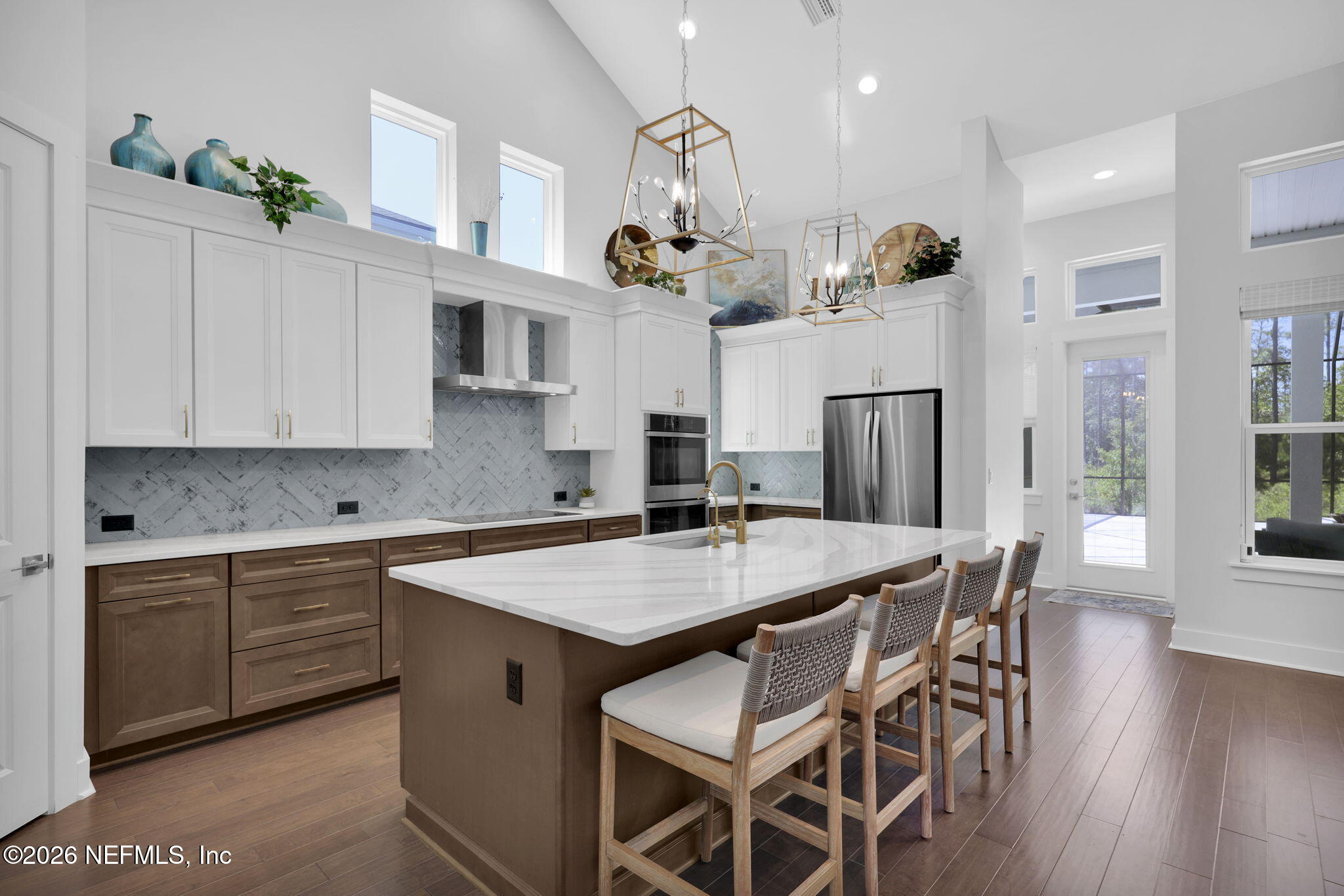 102 SEAGROVE Drive