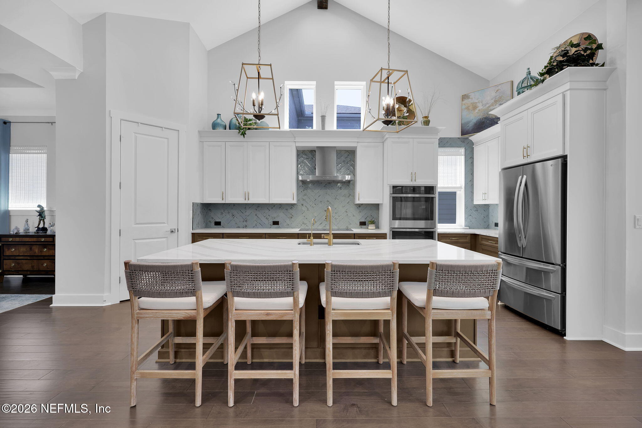 102 SEAGROVE Drive
