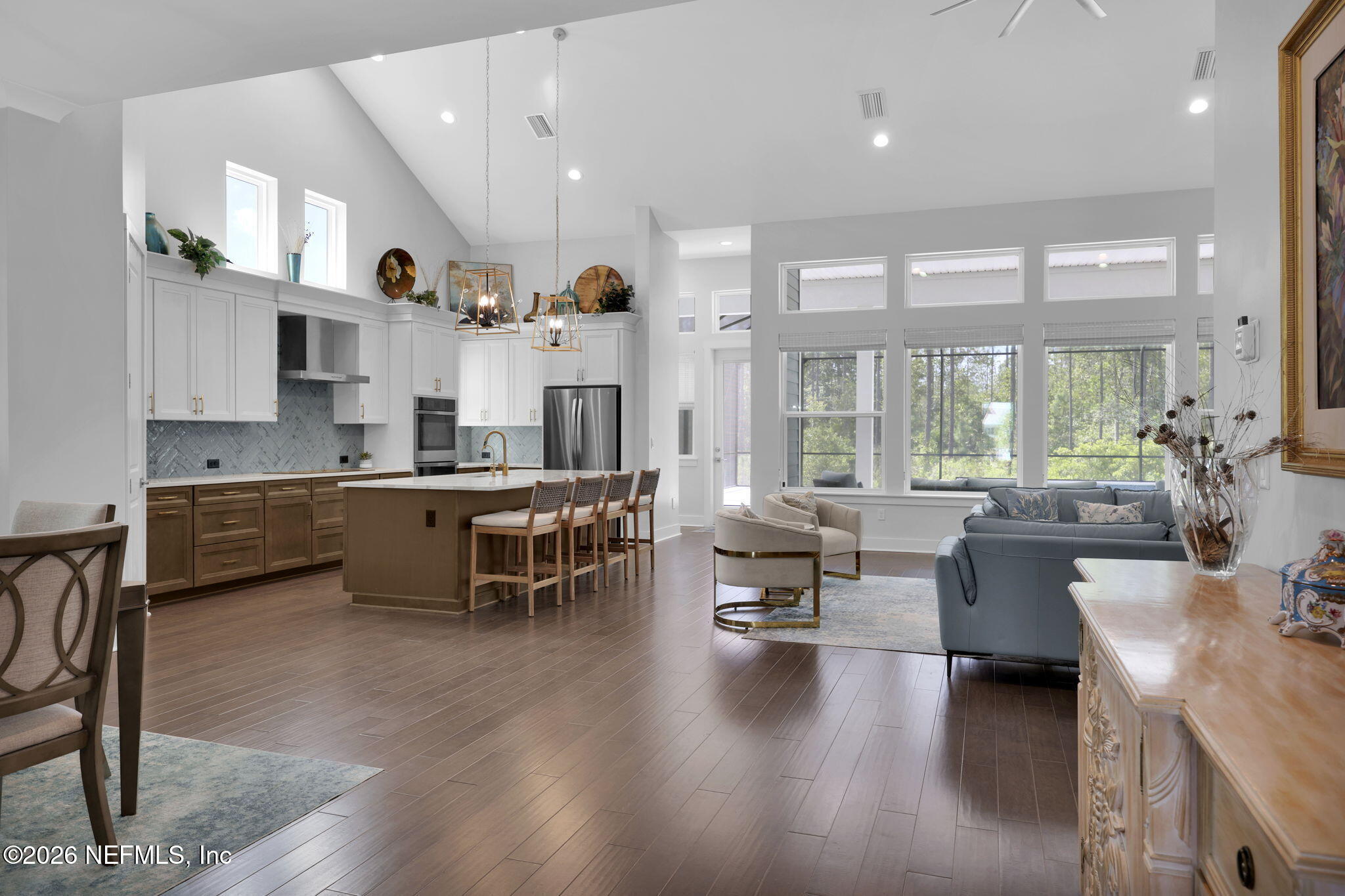 102 SEAGROVE Drive