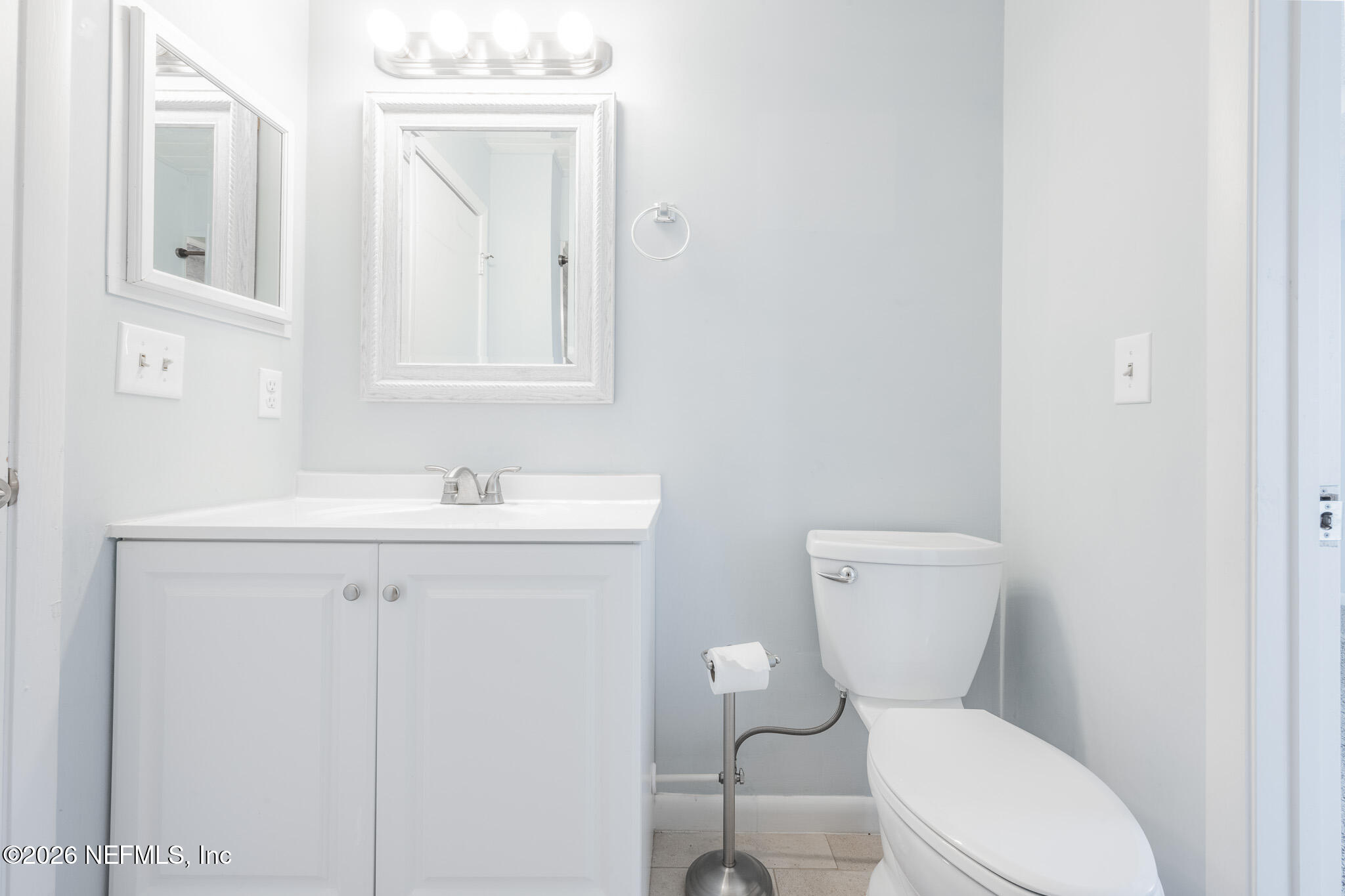 597 STURDIVANT Avenue