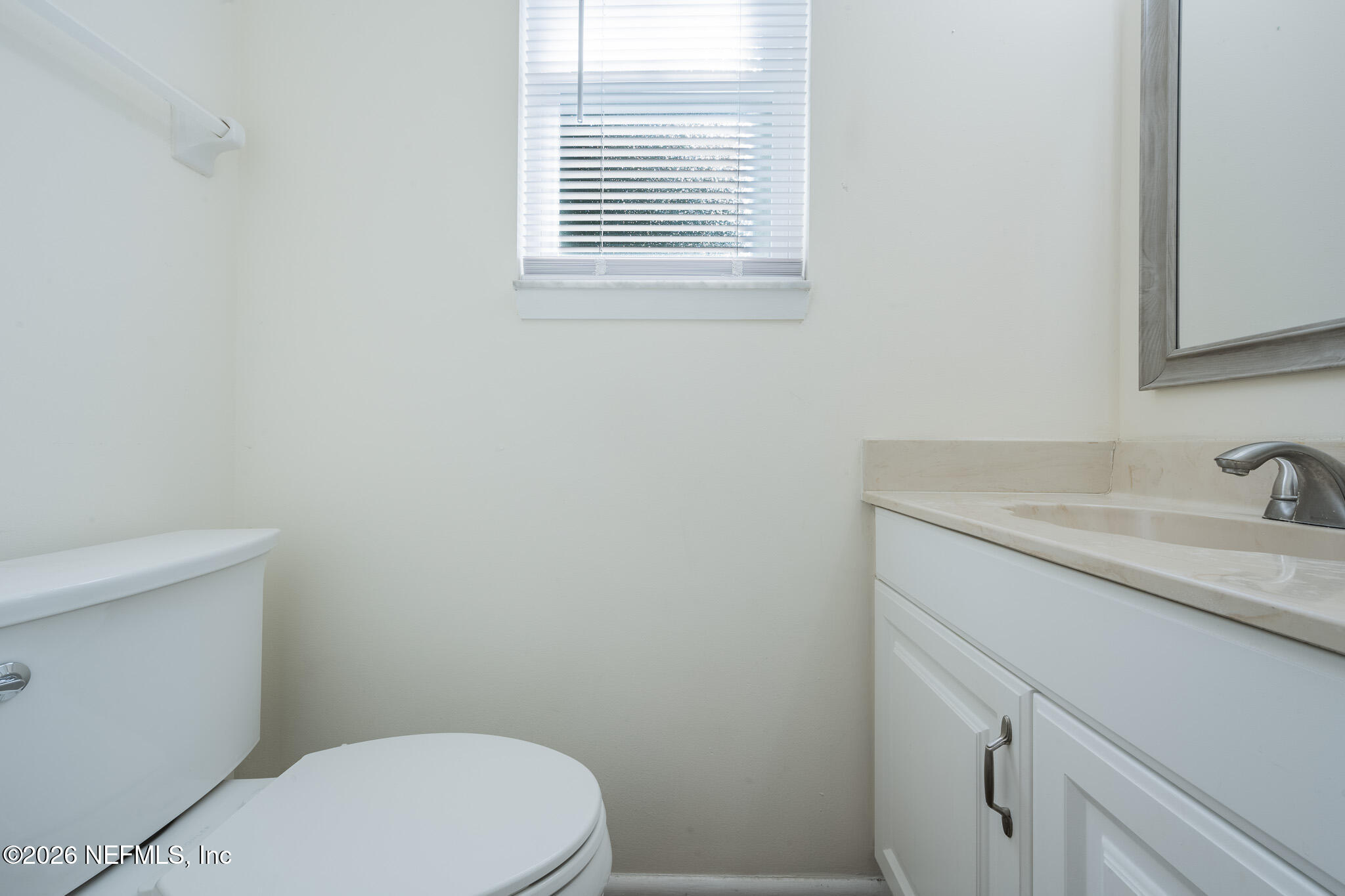 597 STURDIVANT Avenue