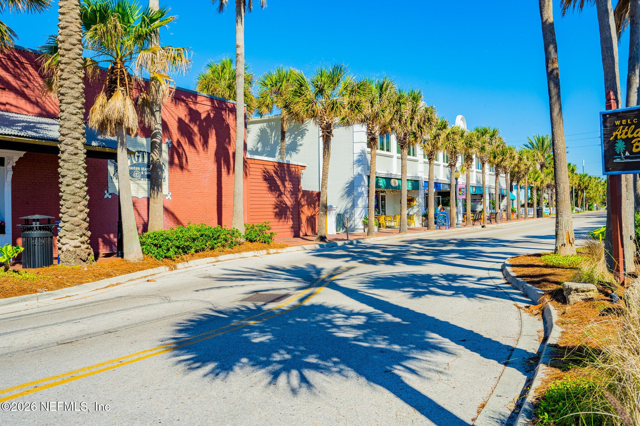 597 STURDIVANT Avenue