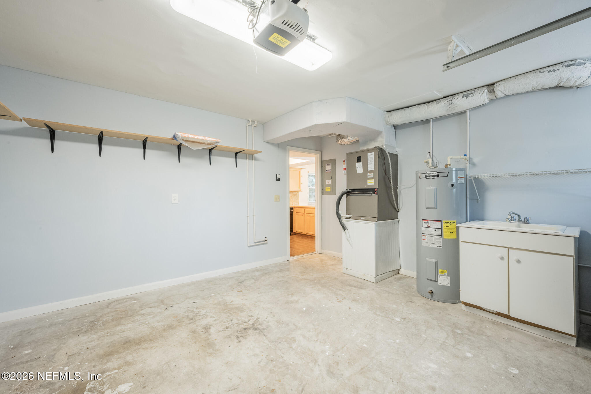 597 STURDIVANT Avenue