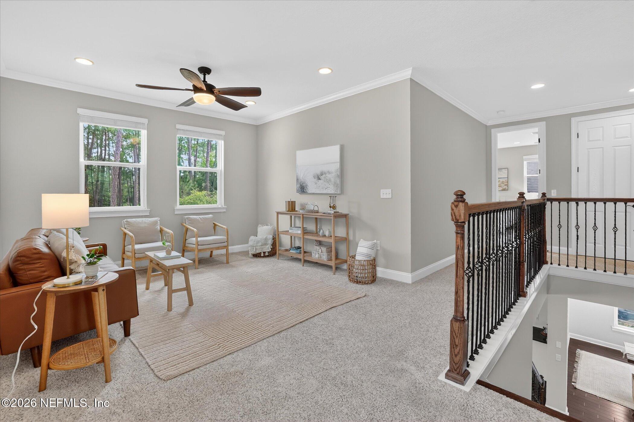 272 SOUTHERN OAK Drive