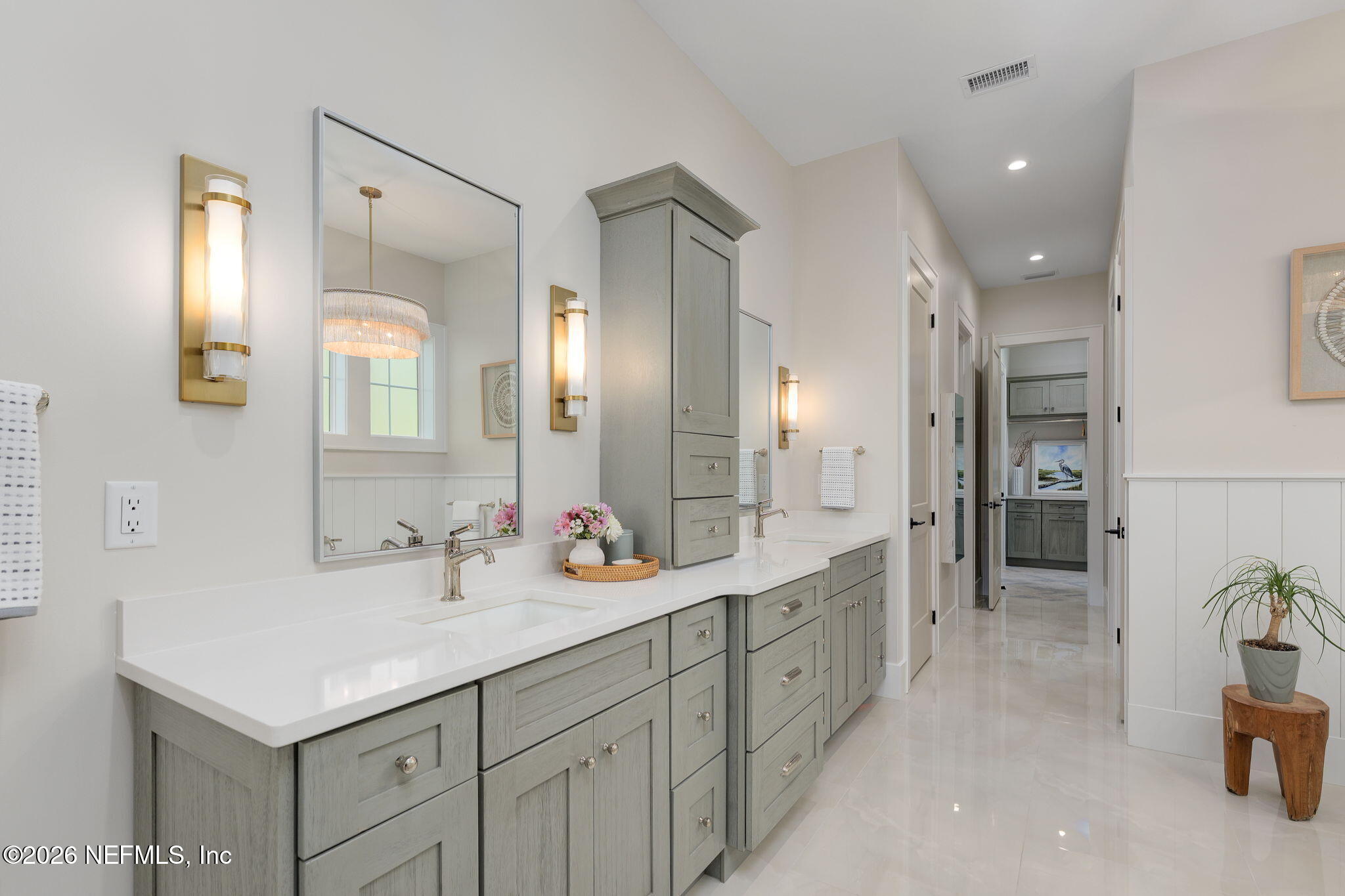 99 OCEAN COURSE Drive