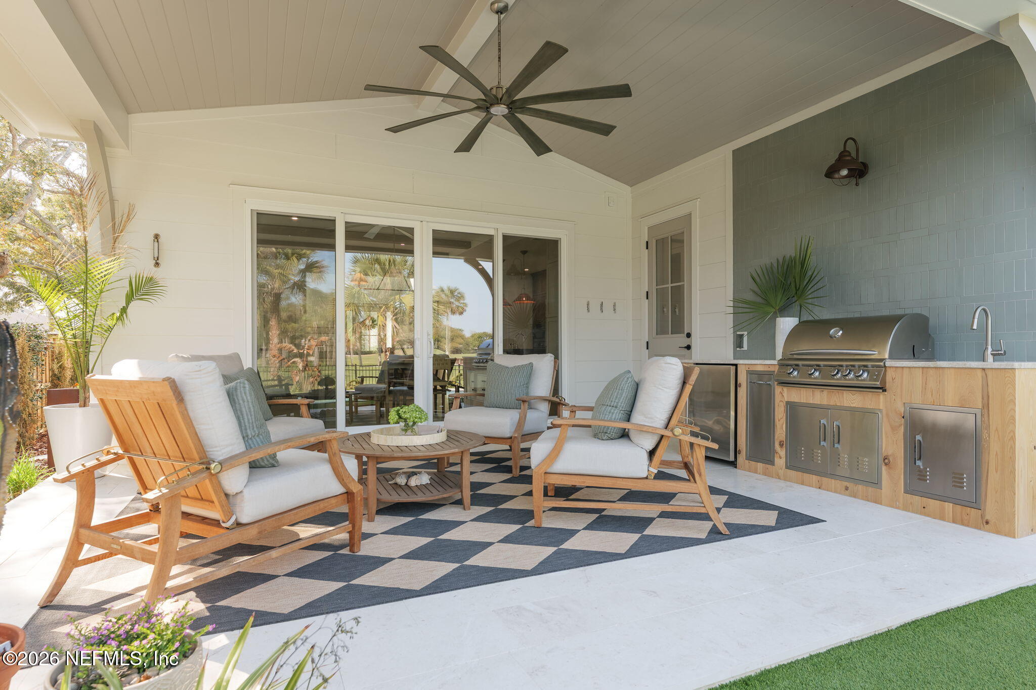 99 OCEAN COURSE Drive