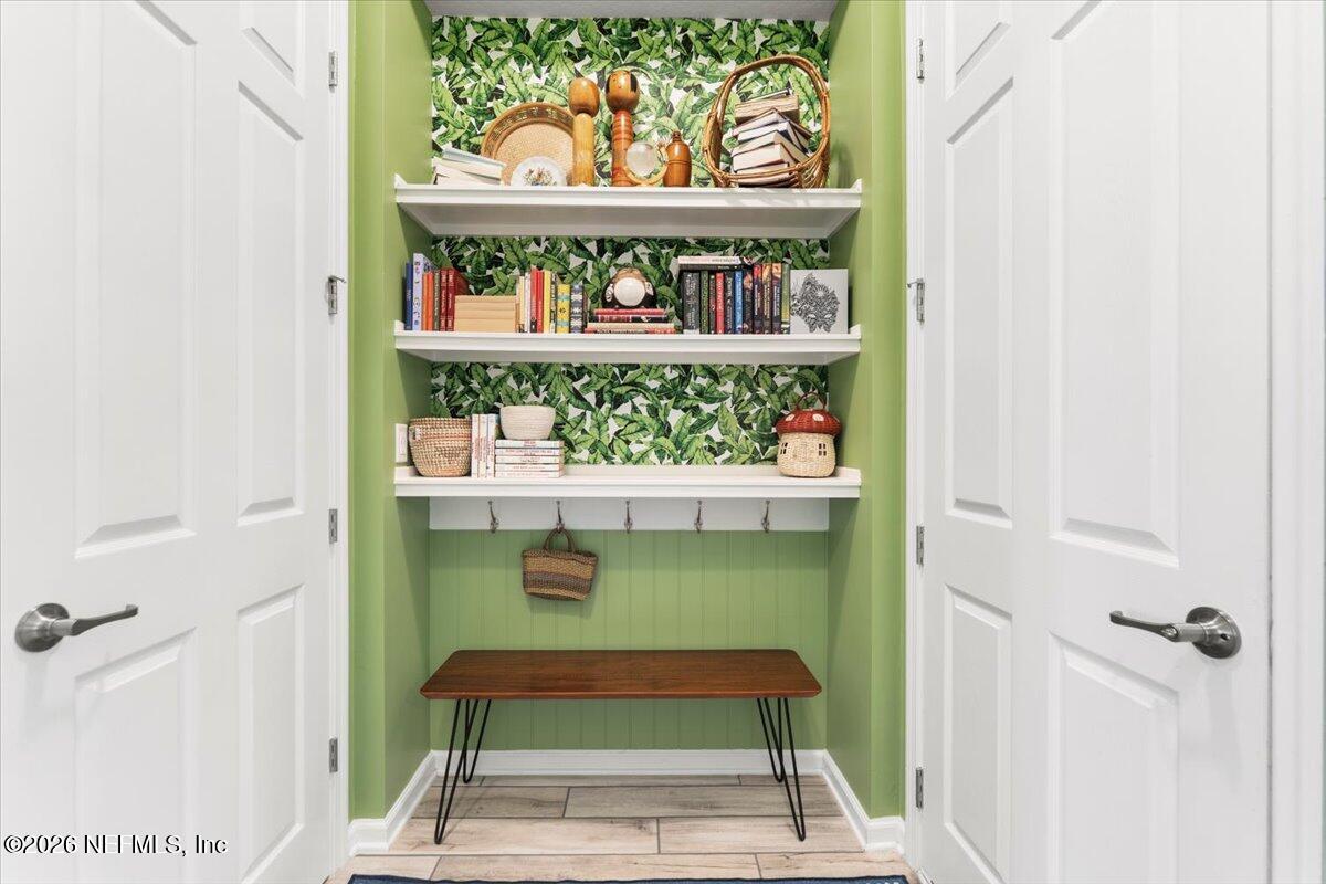 27 CLOVERBROOK Road, St. Johns