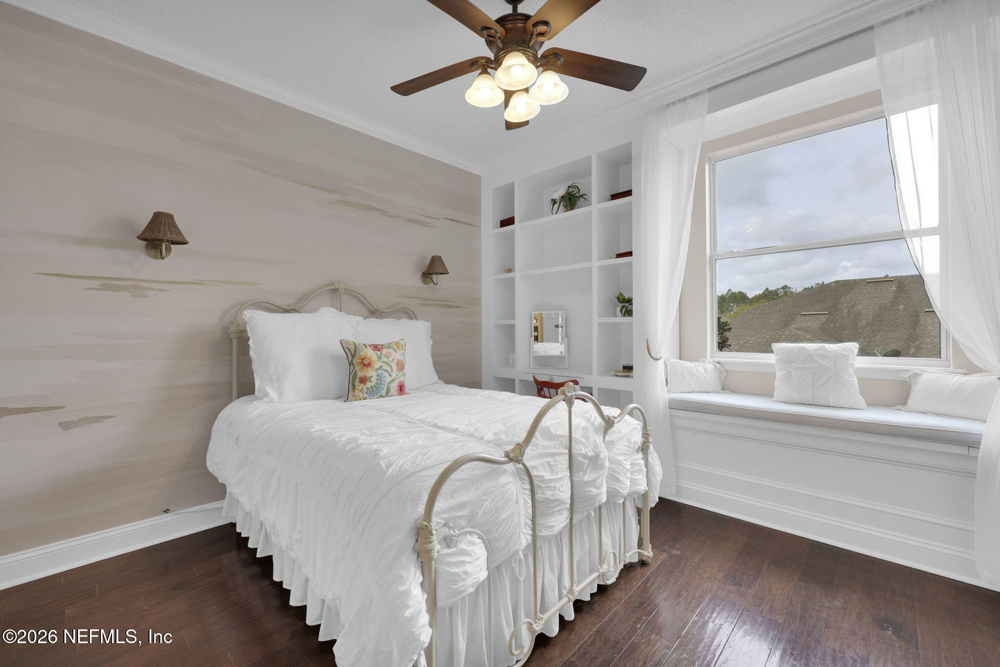 148 SCOTTSDALE Drive