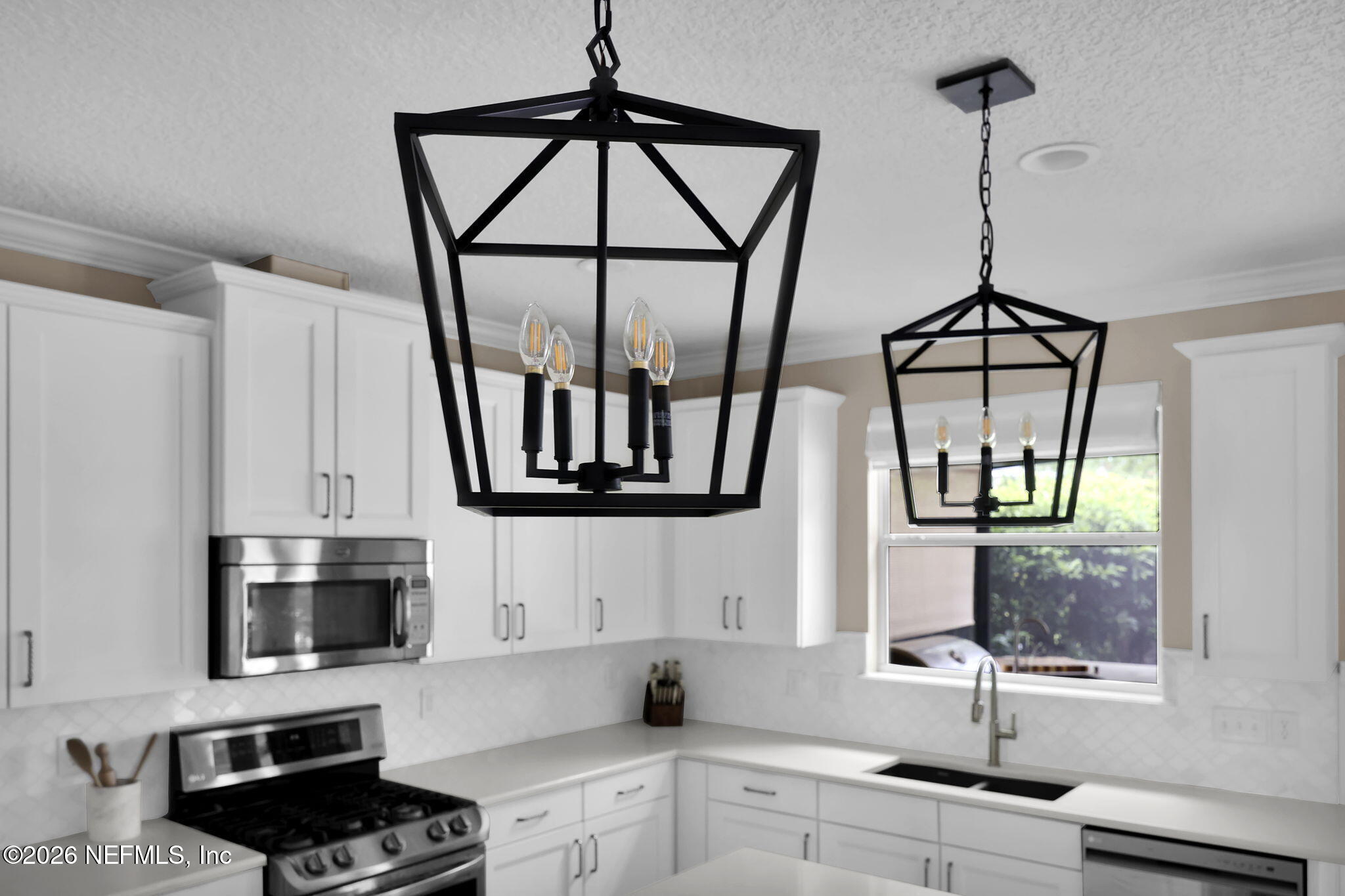 148 SCOTTSDALE Drive