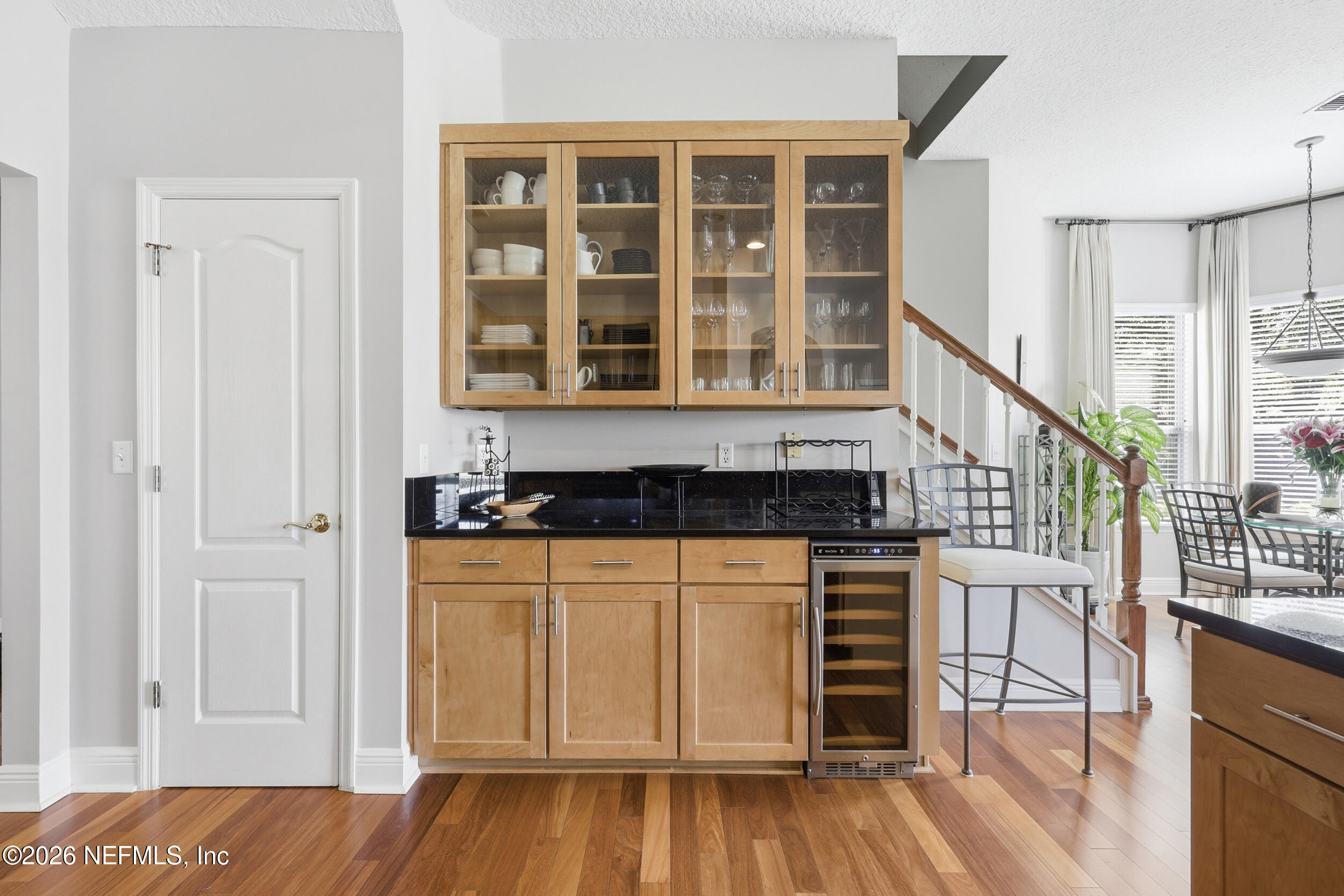 3158 COUNTRY CLUB Boulevard