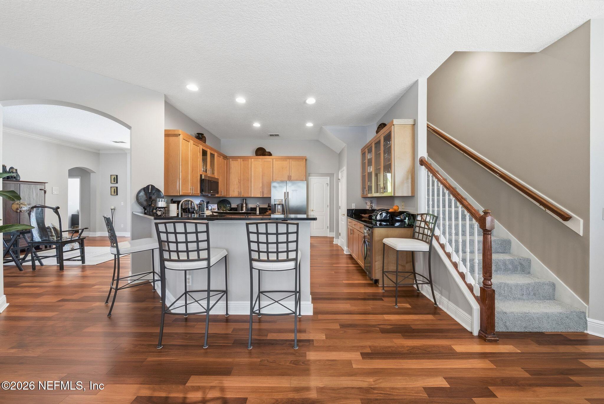 3158 COUNTRY CLUB Boulevard