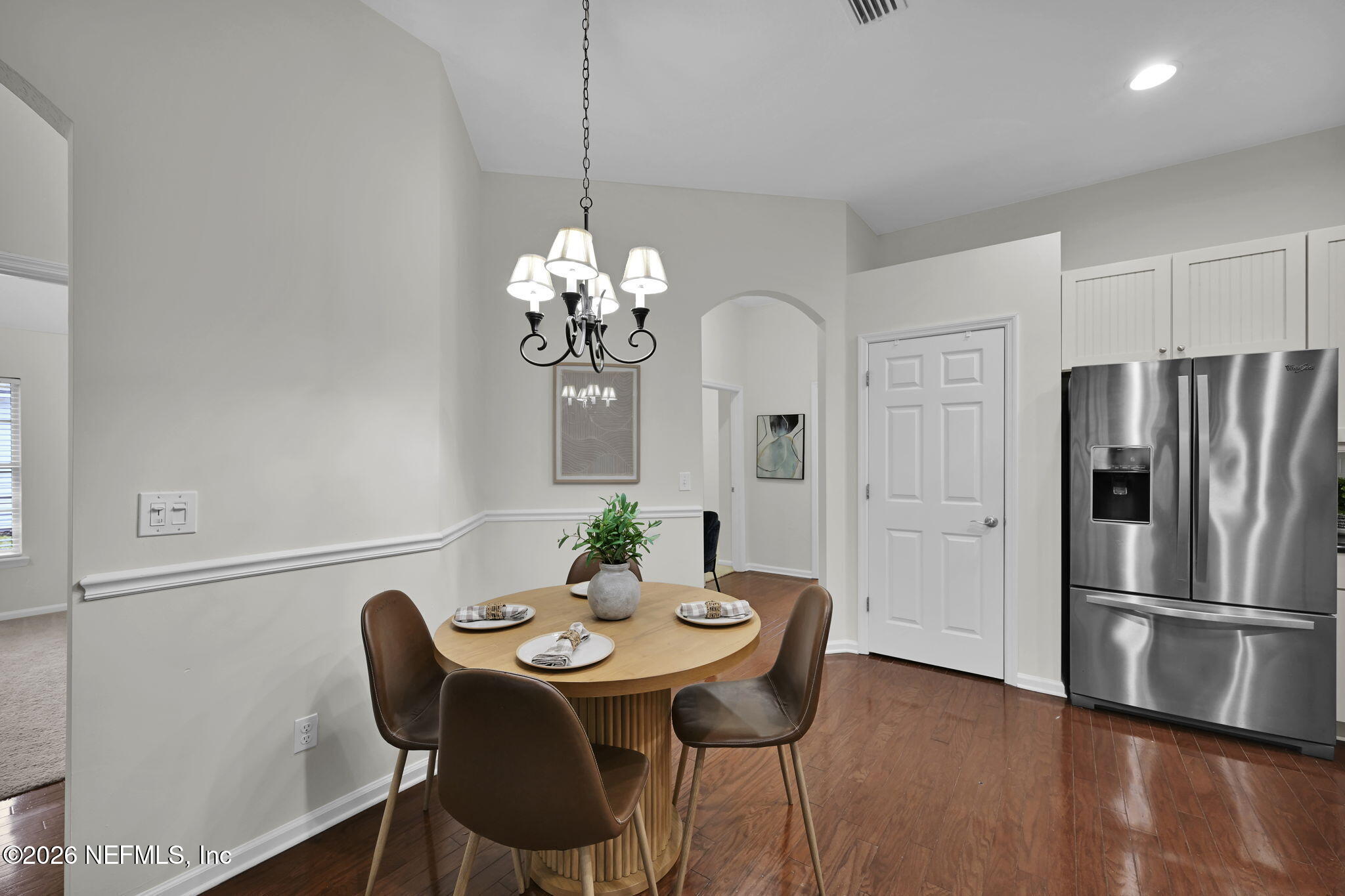 2380 COUNTRY SIDE Drive