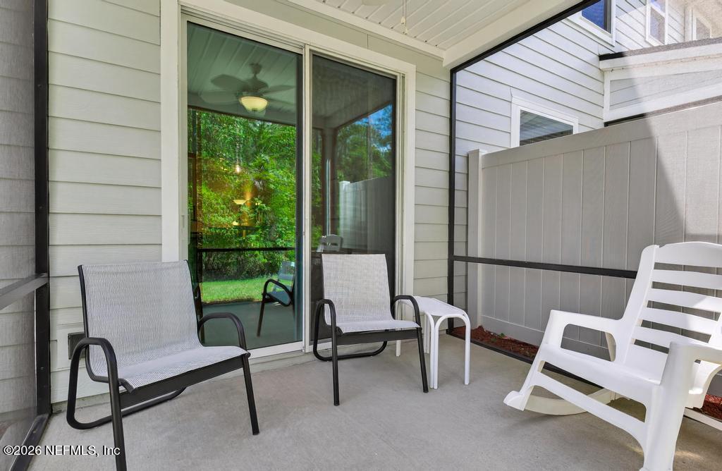 381 RICHMOND Drive, St. Johns