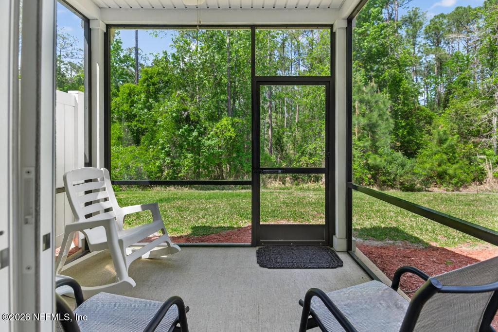 381 RICHMOND Drive, St. Johns