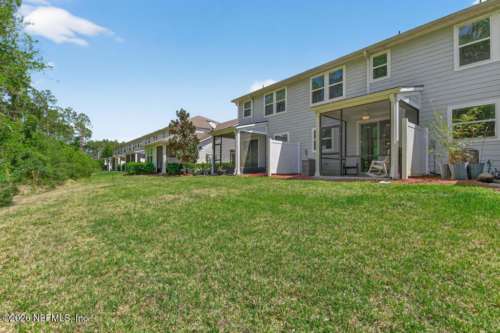 381 RICHMOND Drive, St. Johns