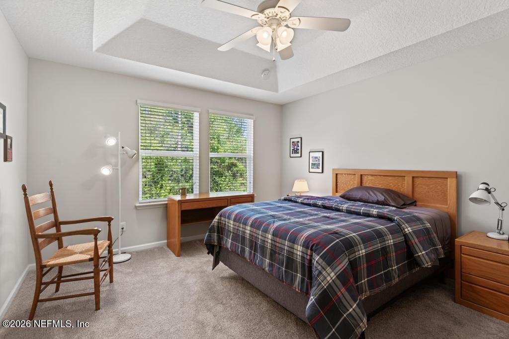 381 RICHMOND Drive, St. Johns