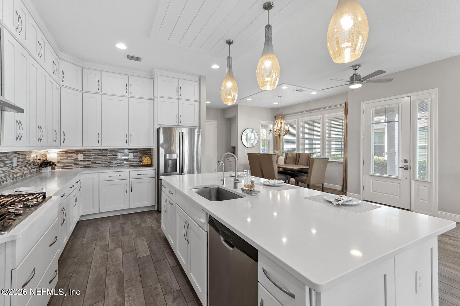 69 RUM RUNNER Way, St. Johns