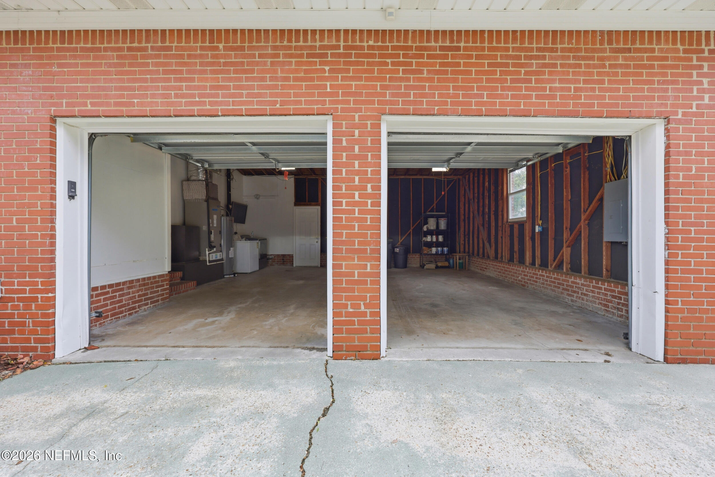 1524 SHIRL Lane
